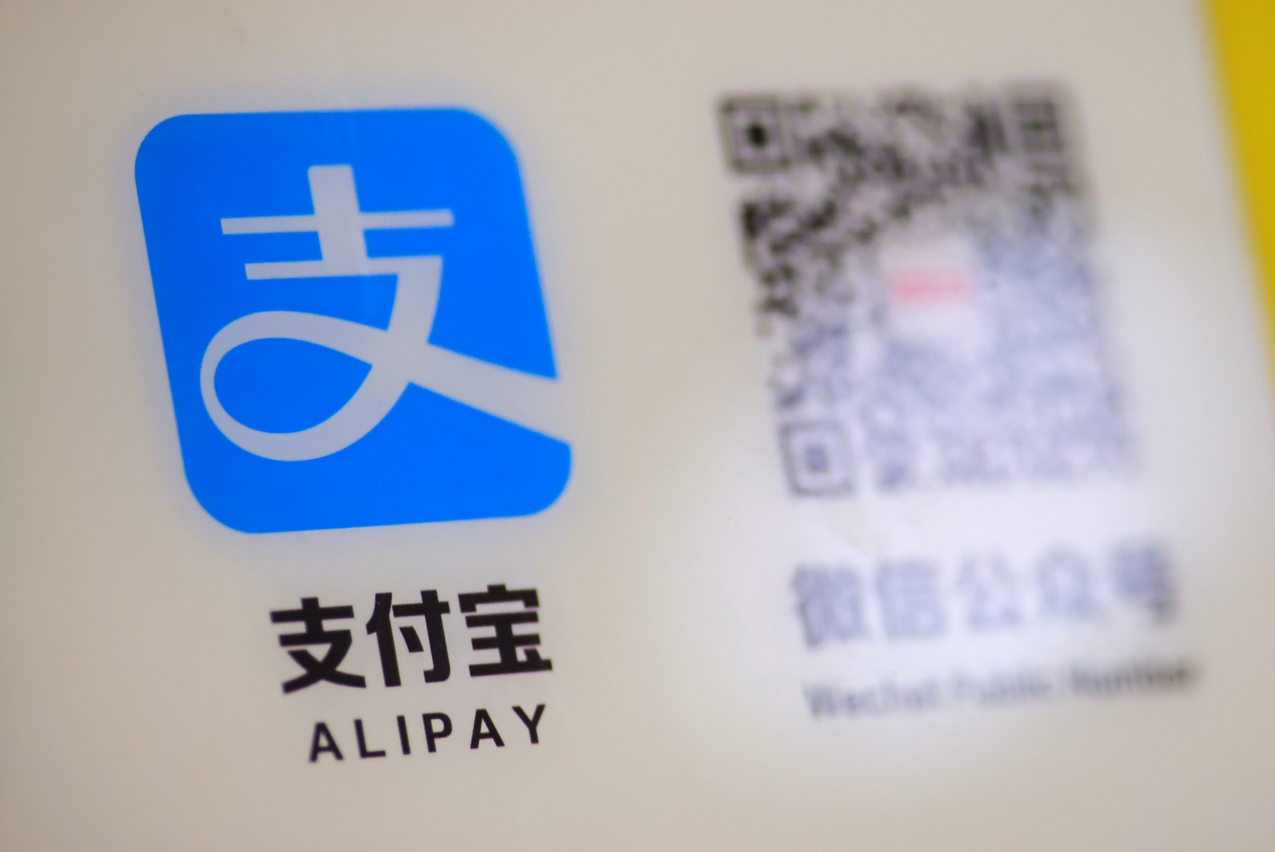 Trump Bars U.S. Transactions With Eight Chinese Apps Including Alipay