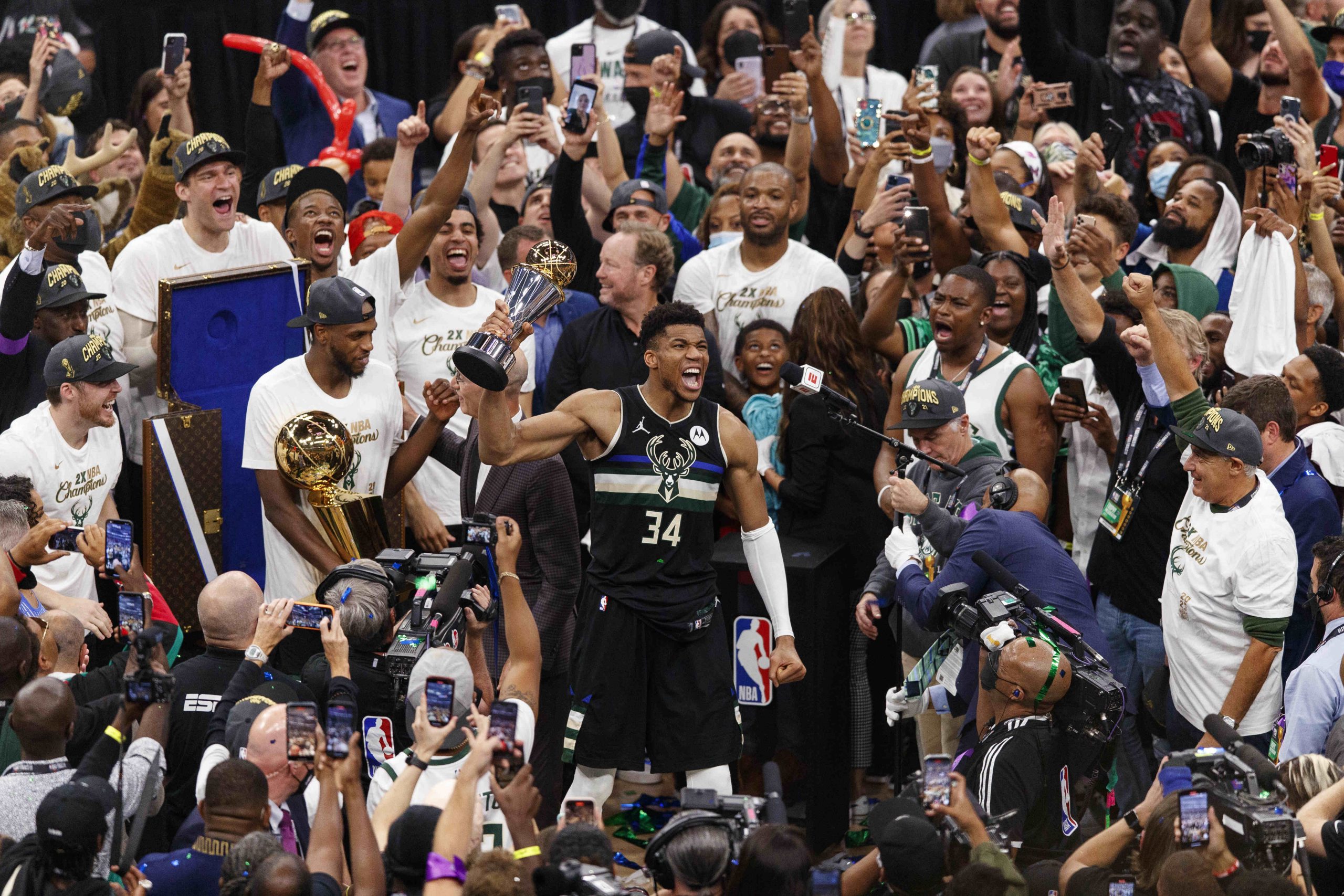 Milwaukee Bucks Win First NBA Championship Since 1971