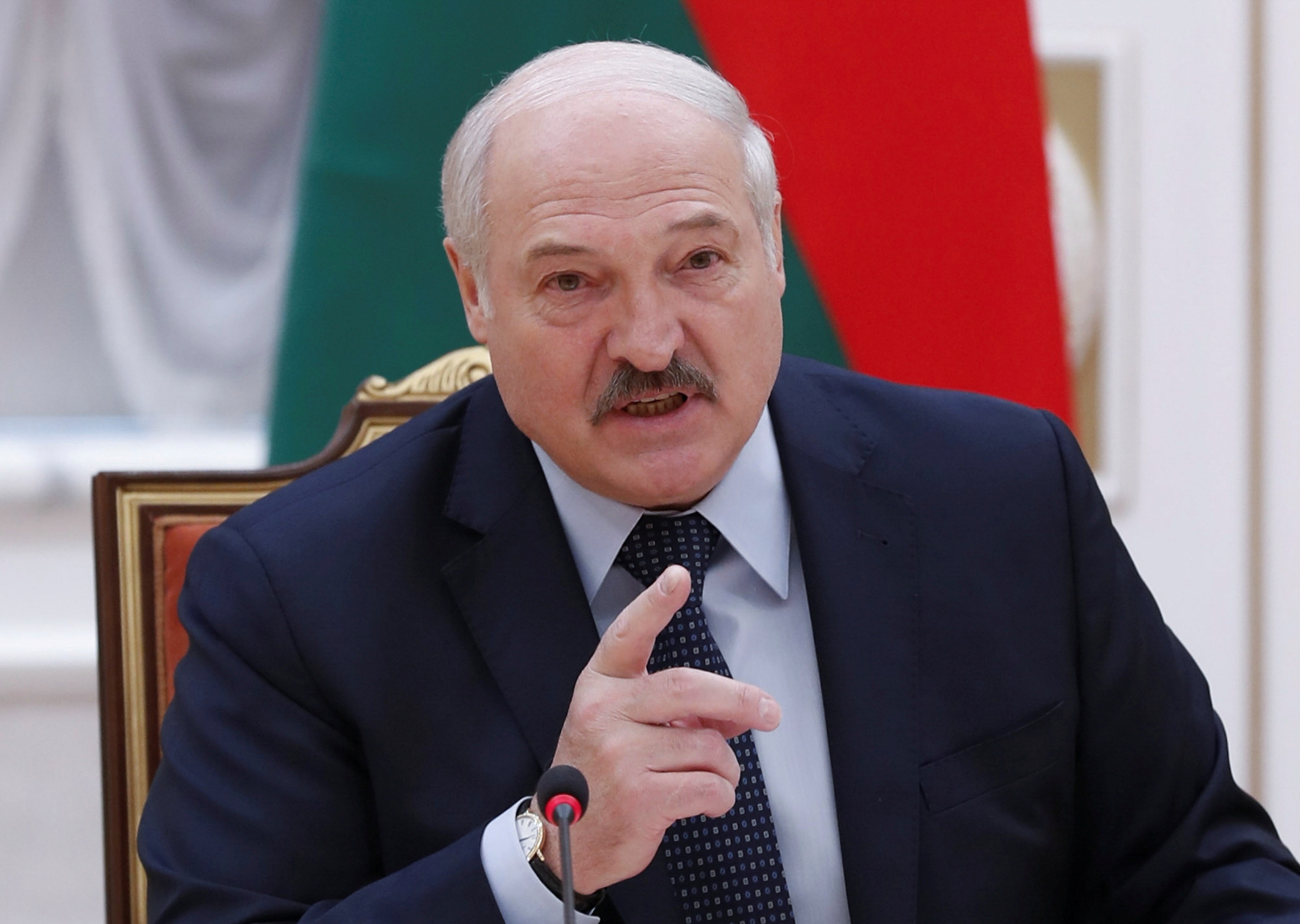 Lukashenko Orders Closure of Belarus Border with Ukraine