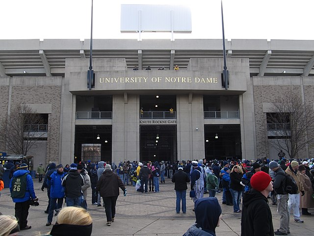 College Football Preview: “World’s Largest Drum” Barred From Entering Notre Dame Stadium