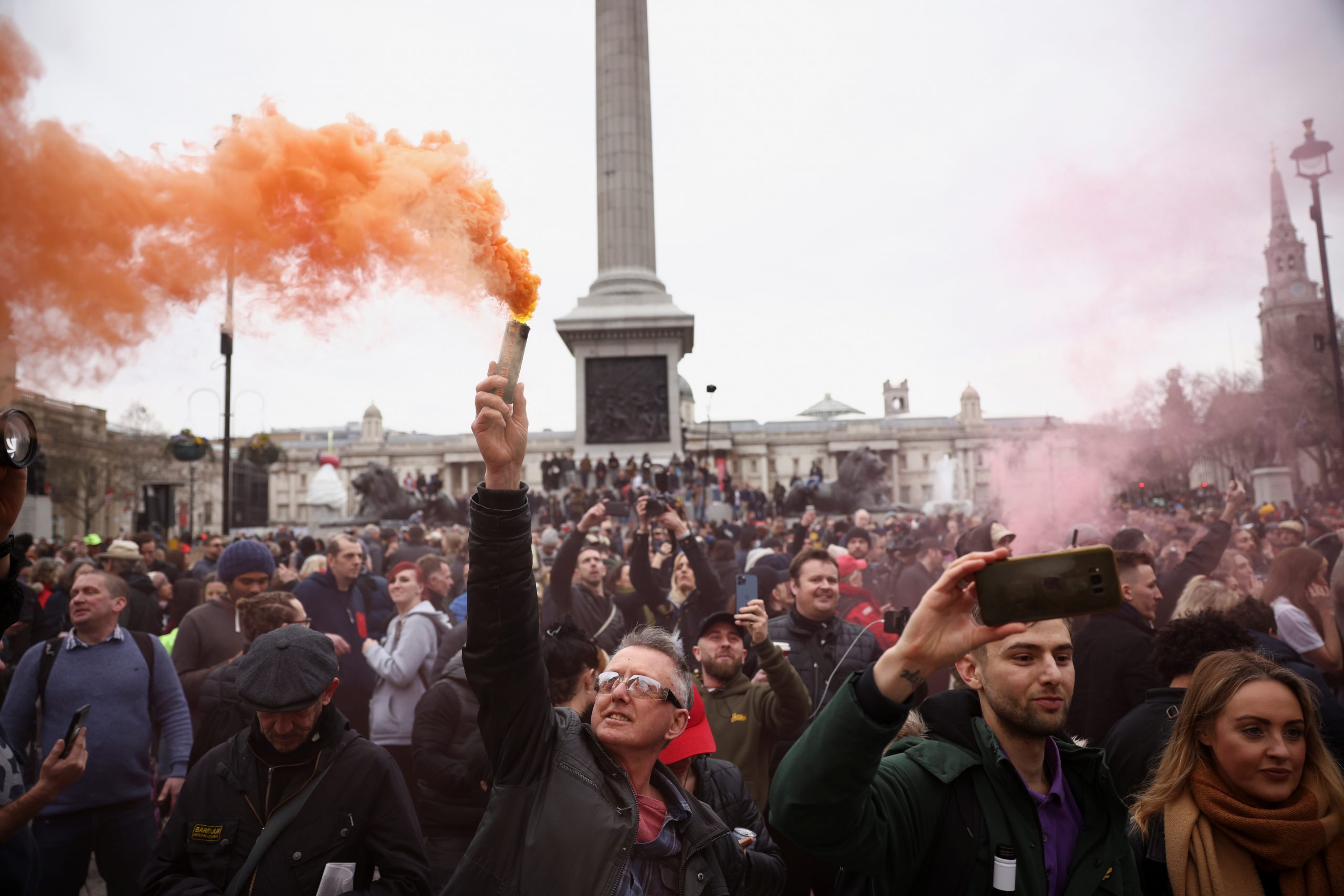 Europe Sees Weekend Anti-Lockdown Protests, Clashes with Police Ensue