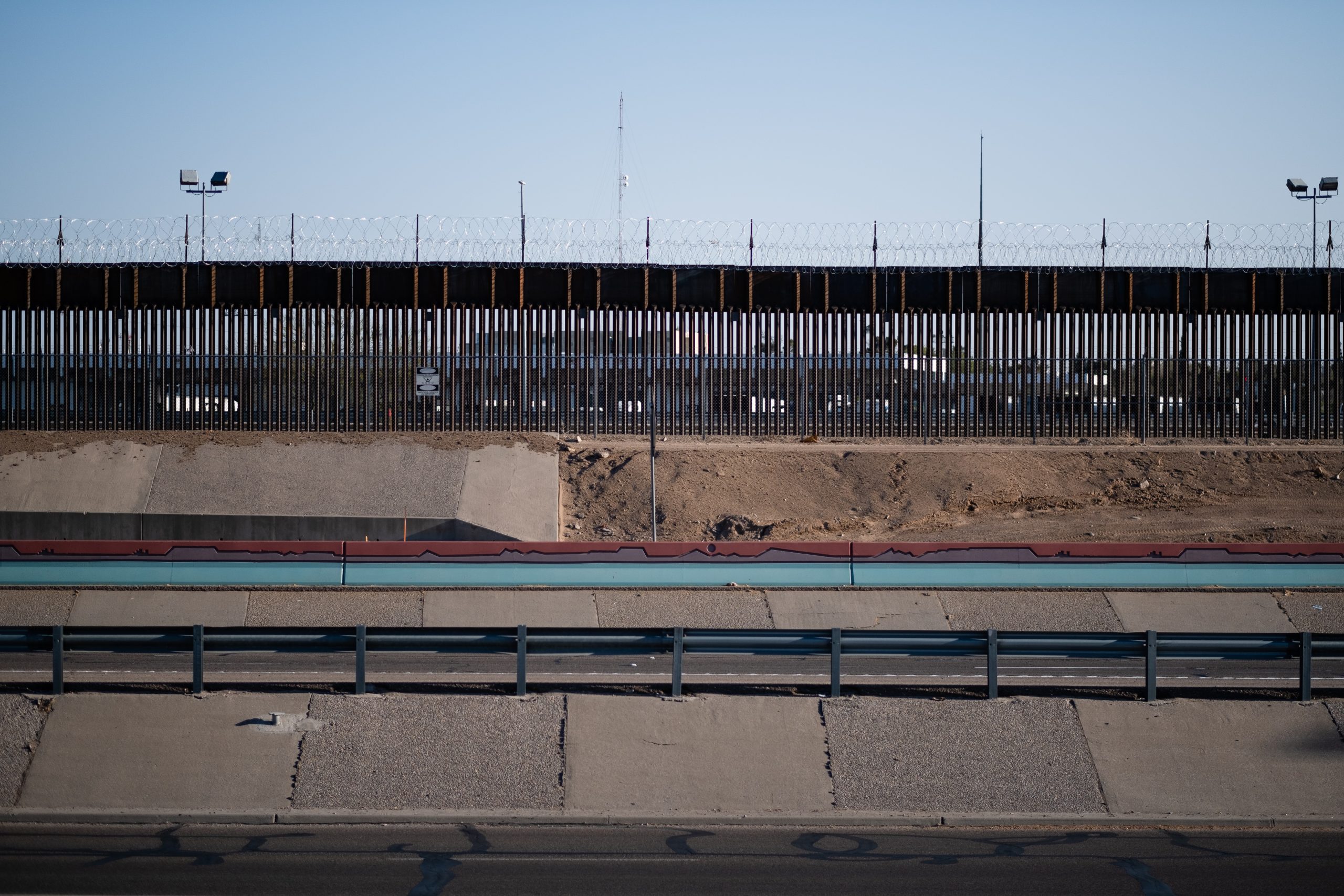 Rassmussen Poll: Americans Believe Border Situation is a Crisis