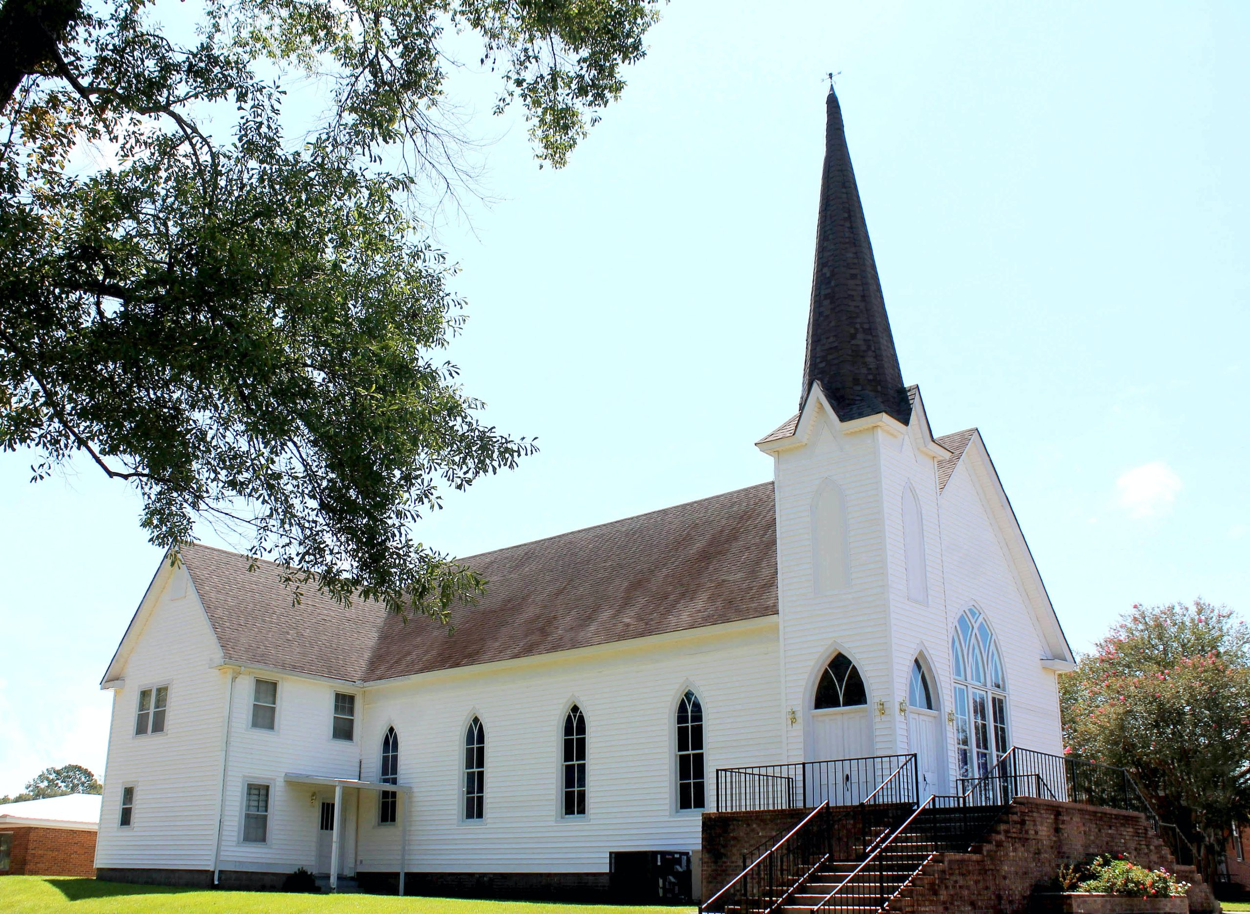 LGBT fracture leads more than 100 Florida churches to leave UMC