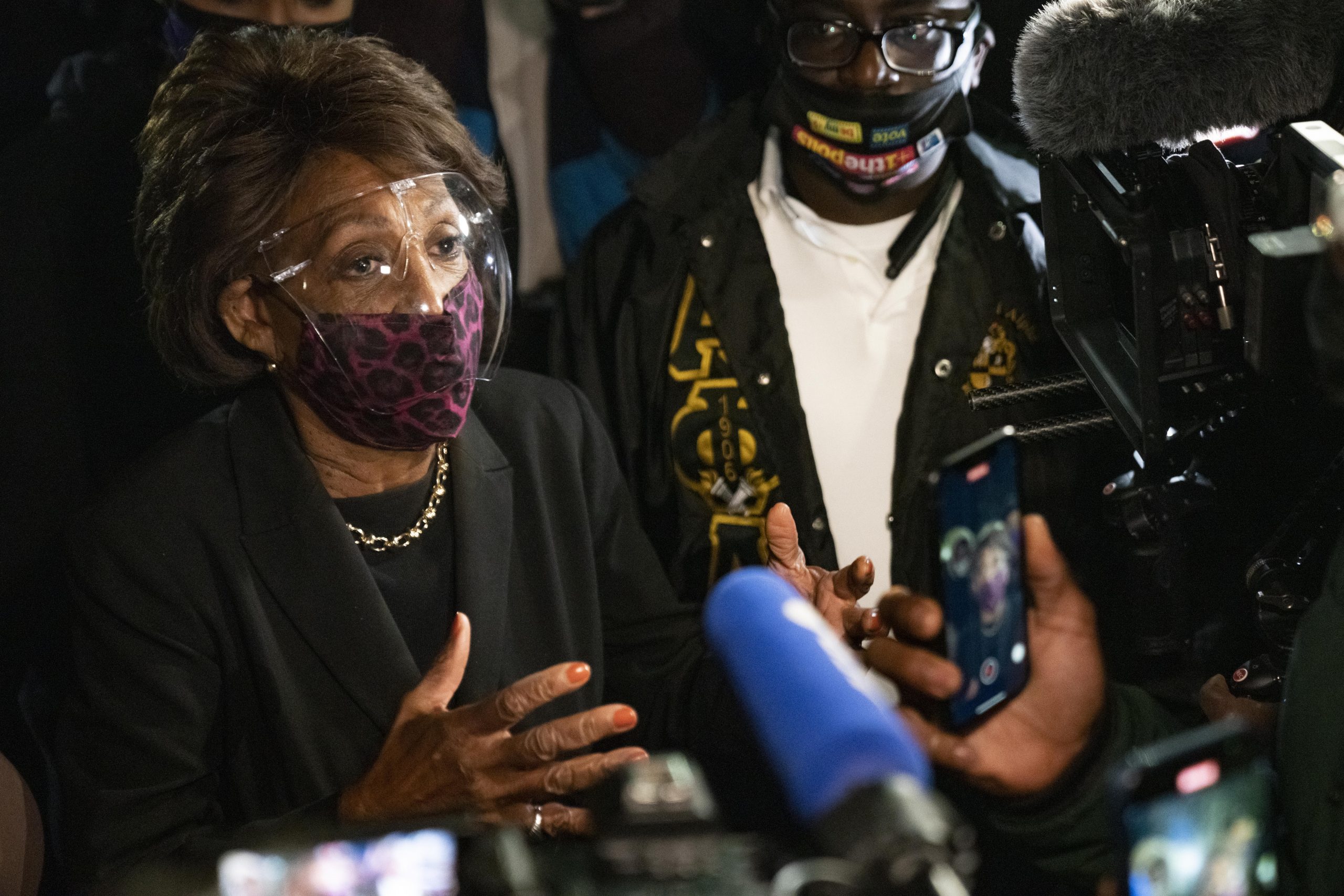 Rep. Maxine Waters Not Censured After ‘Confrontational’ Remark To Protesters