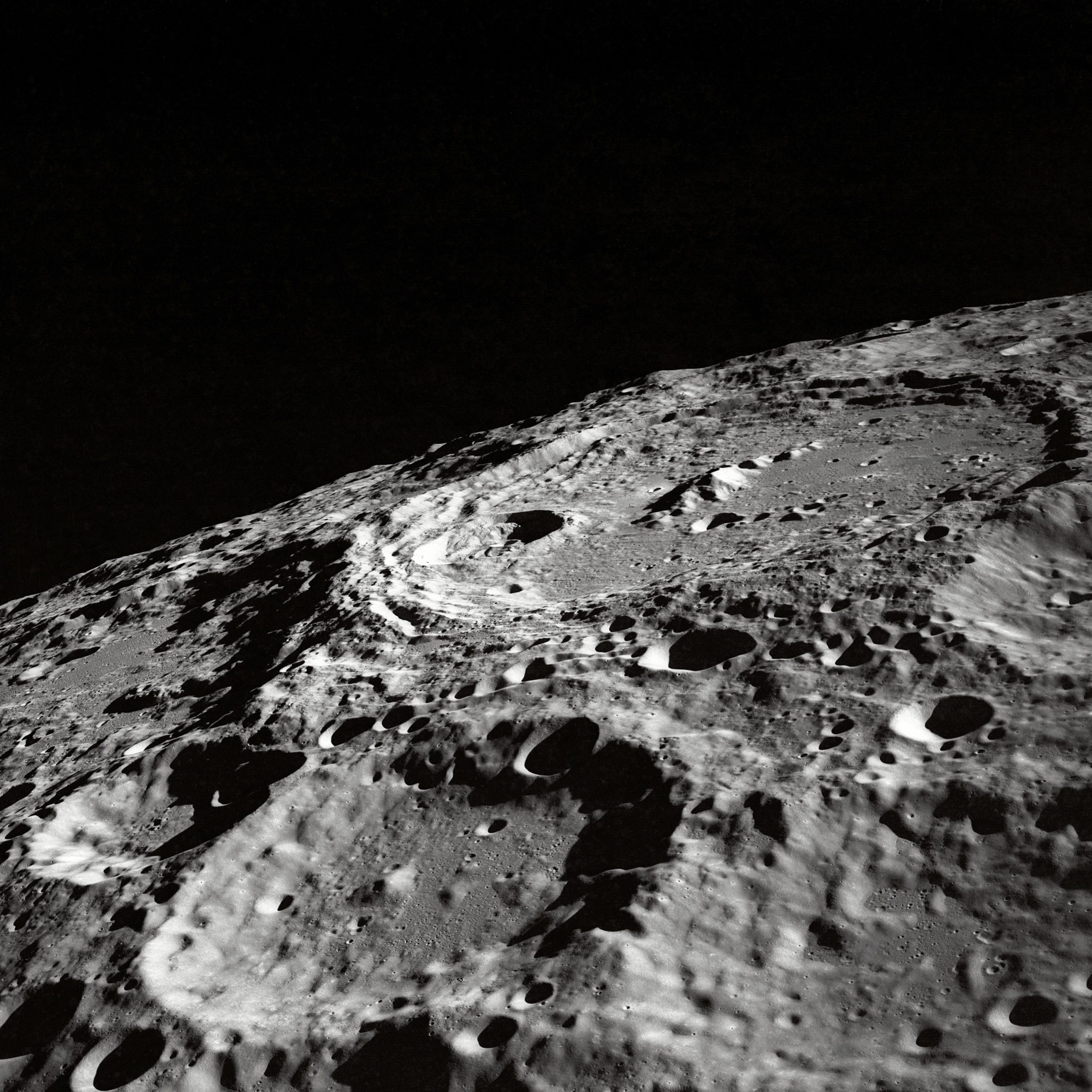 UCLA scientists find all but small pockets of moon uninhabitable