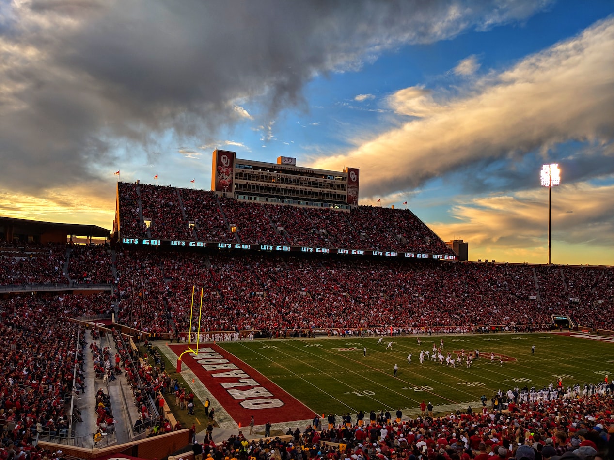 College Football 2021 Season Kicks Off