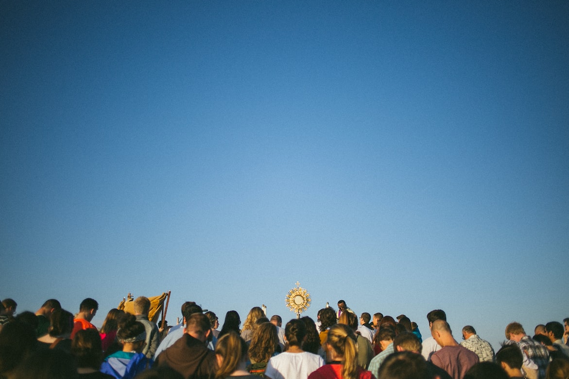 Religious leaders meet at California boarder to pray over boarder crisis