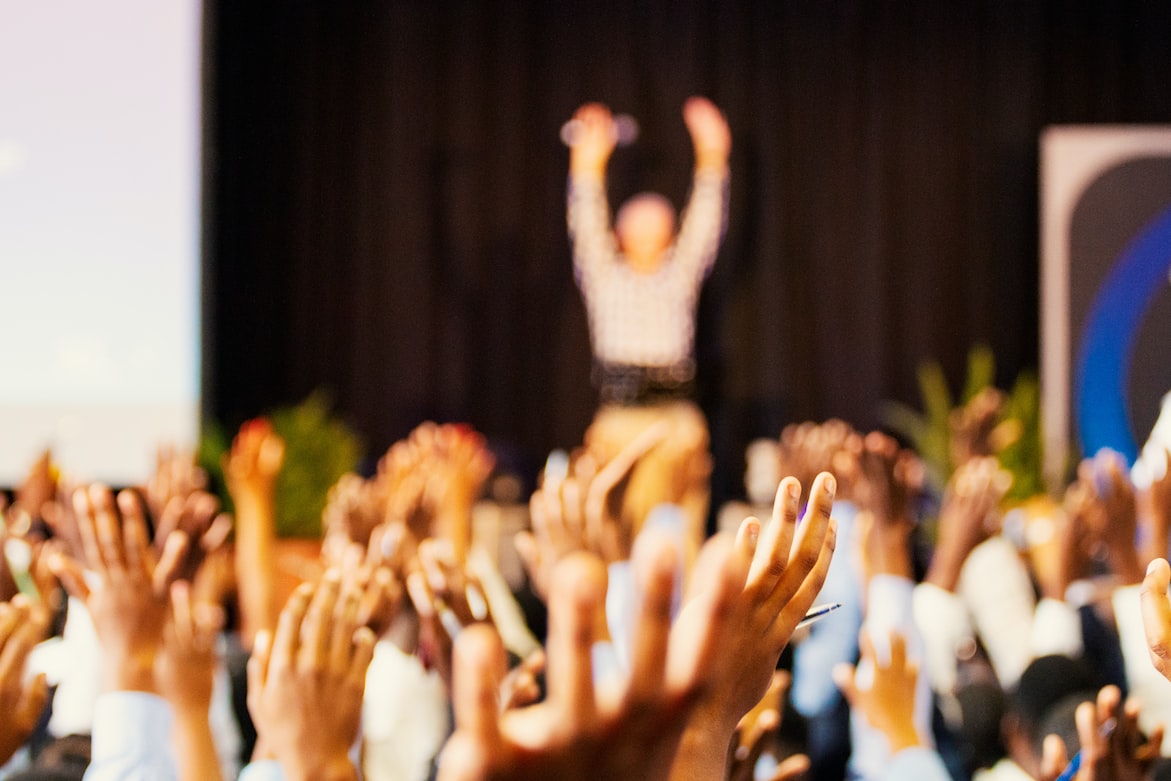 Students surprise hospitalized teacher with visit and worship songs