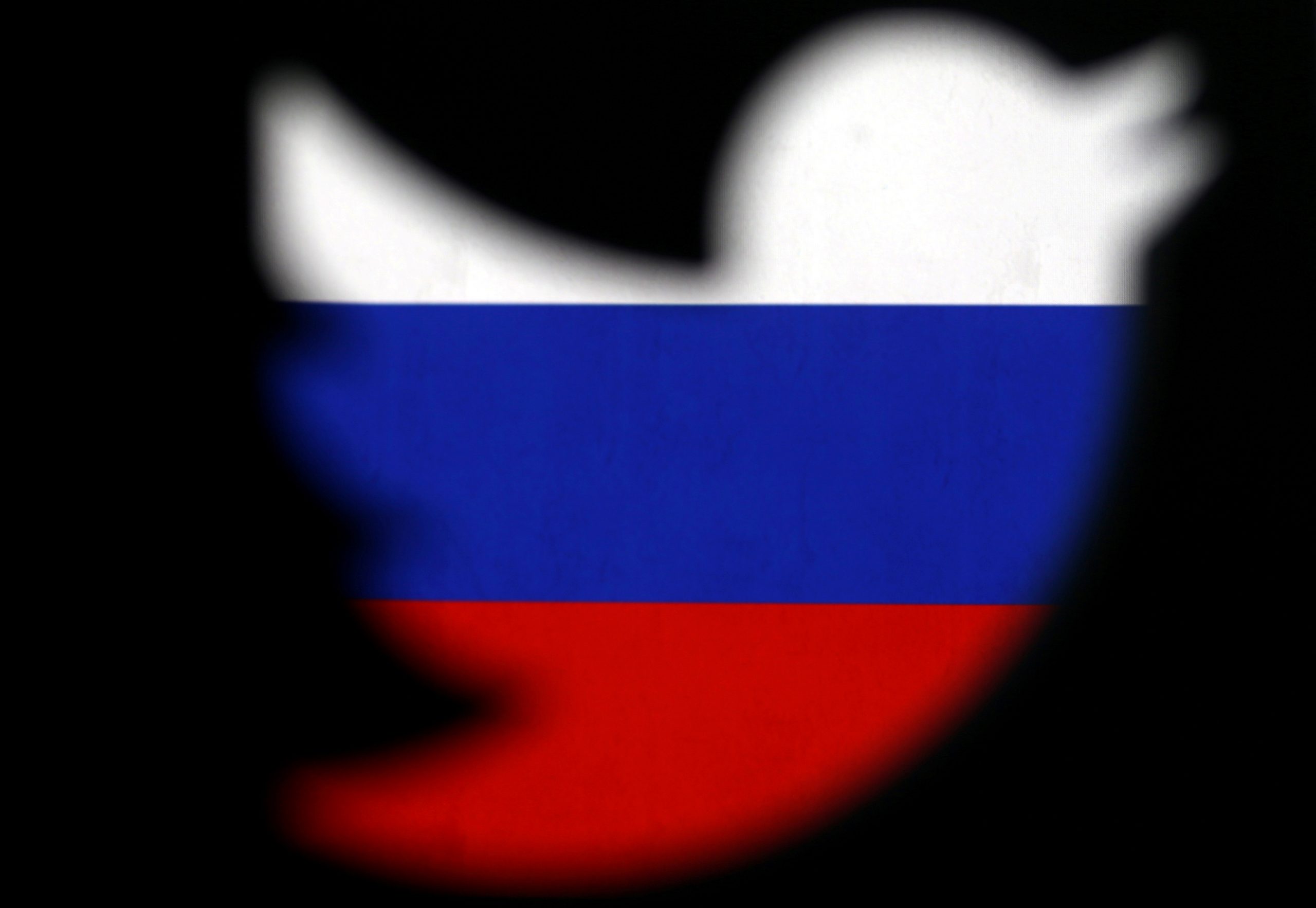 Russia Tries to Slow or Block Twitter After it Refused to Remove Banned Content