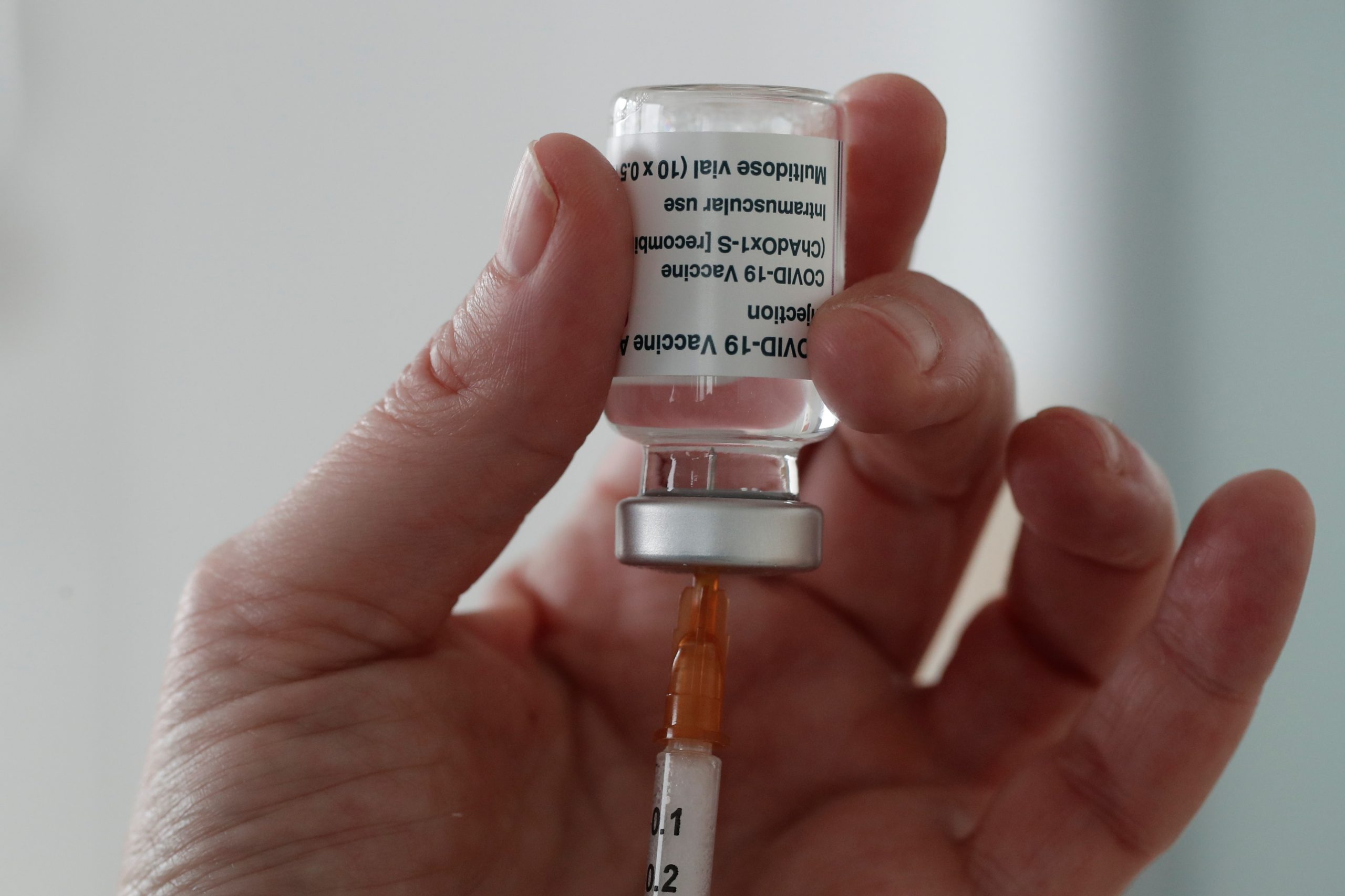 Britain Tests Mixing COVID-19 Vaccine Shots to Combat New Variant