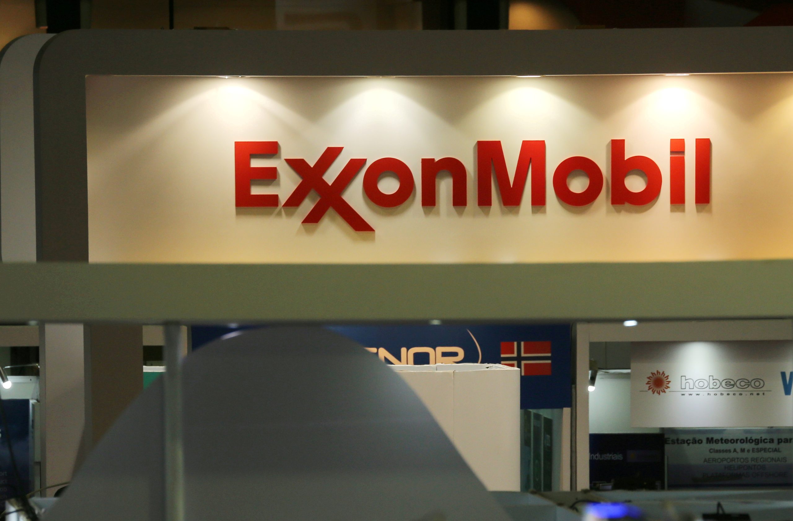 Exxon selling Montana oil refinery to Par Pacific for $310 million