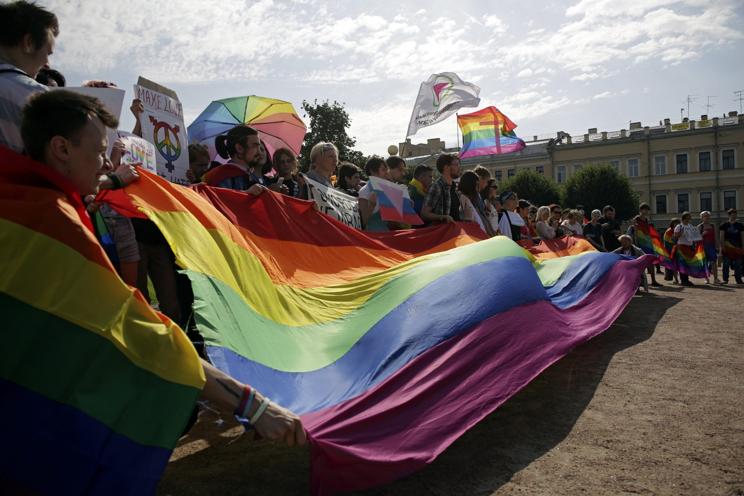 Russia moves to ban LGBT propaganda among all ages