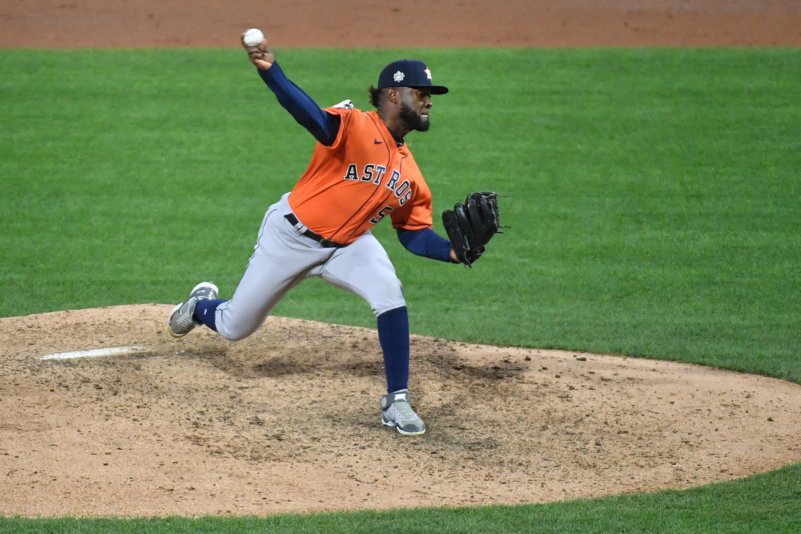 Cristian Javier praises God after historic World Series combined no-hitter