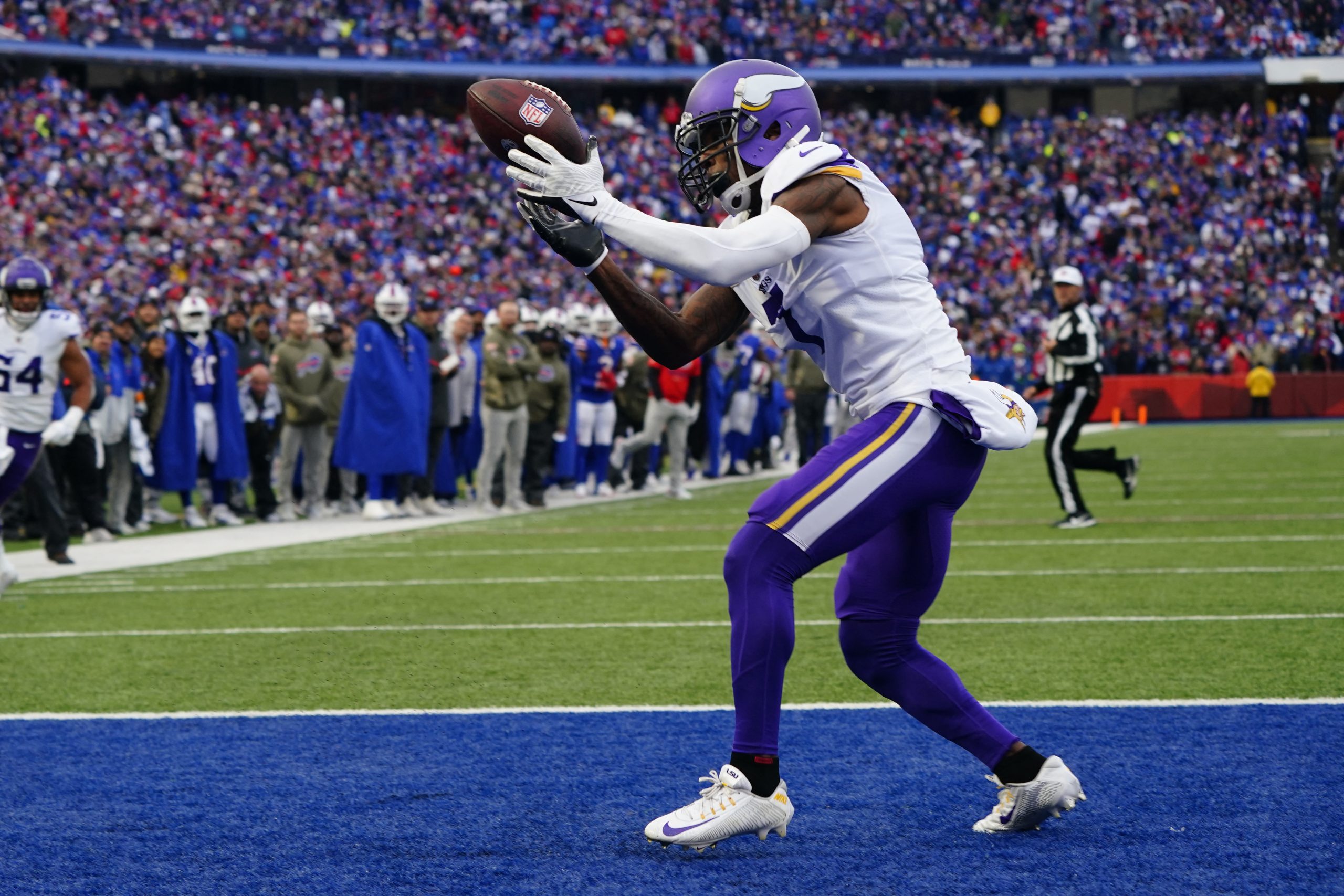 NFL Sunday highlights: Vikings rally for impressive win over Bills