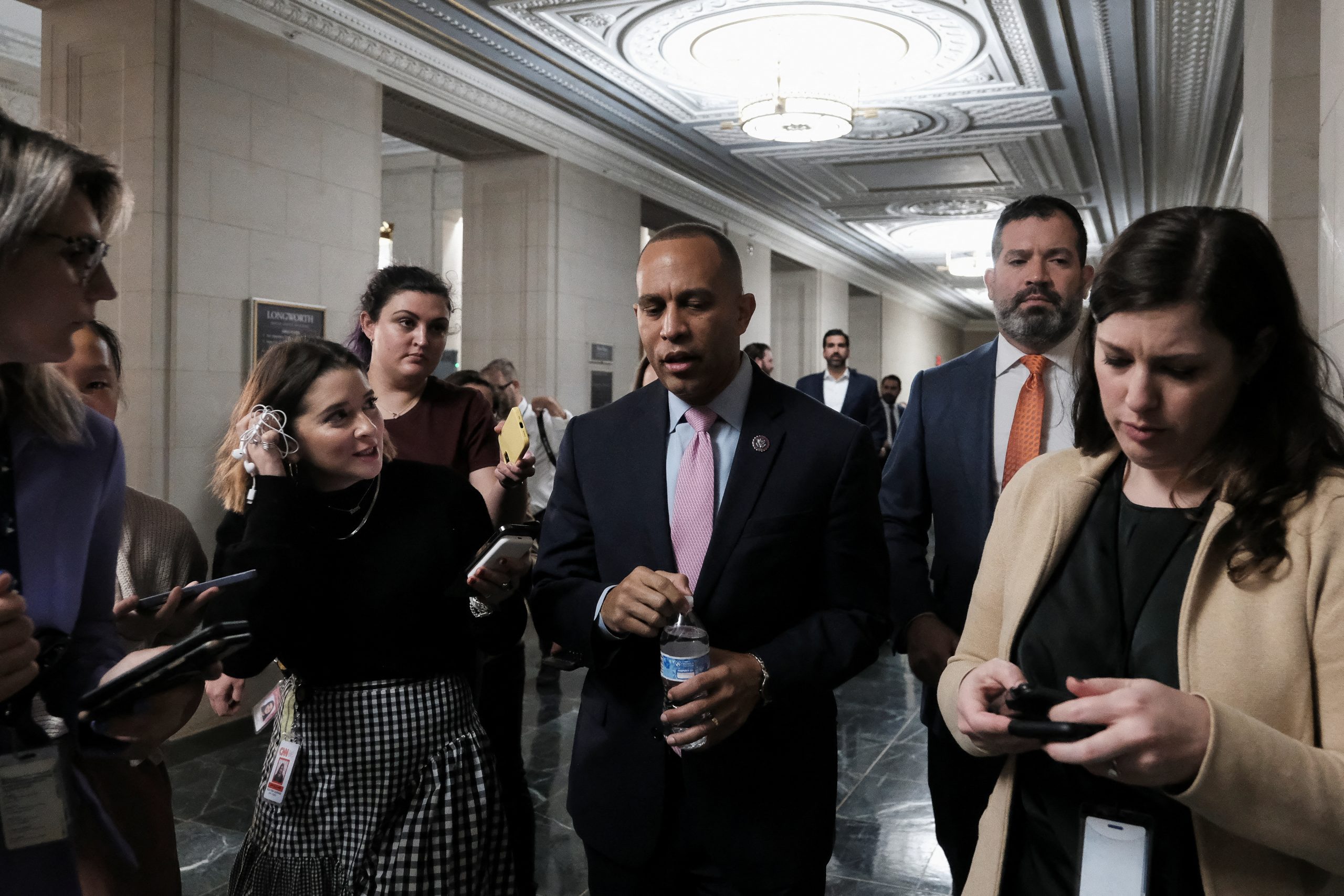 U.S. House Democrats elect Hakeem Jeffries to replace Nancy Pelosi