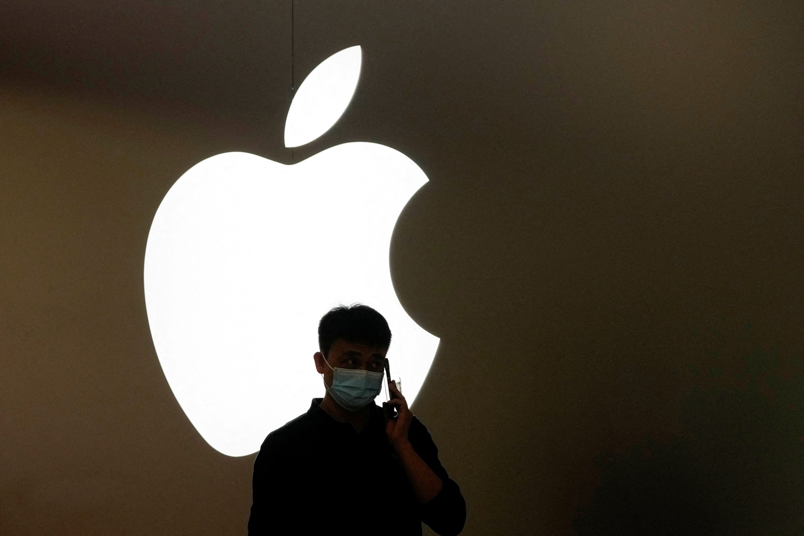 Apple caves to China again, limiting app usage crucial to protesters