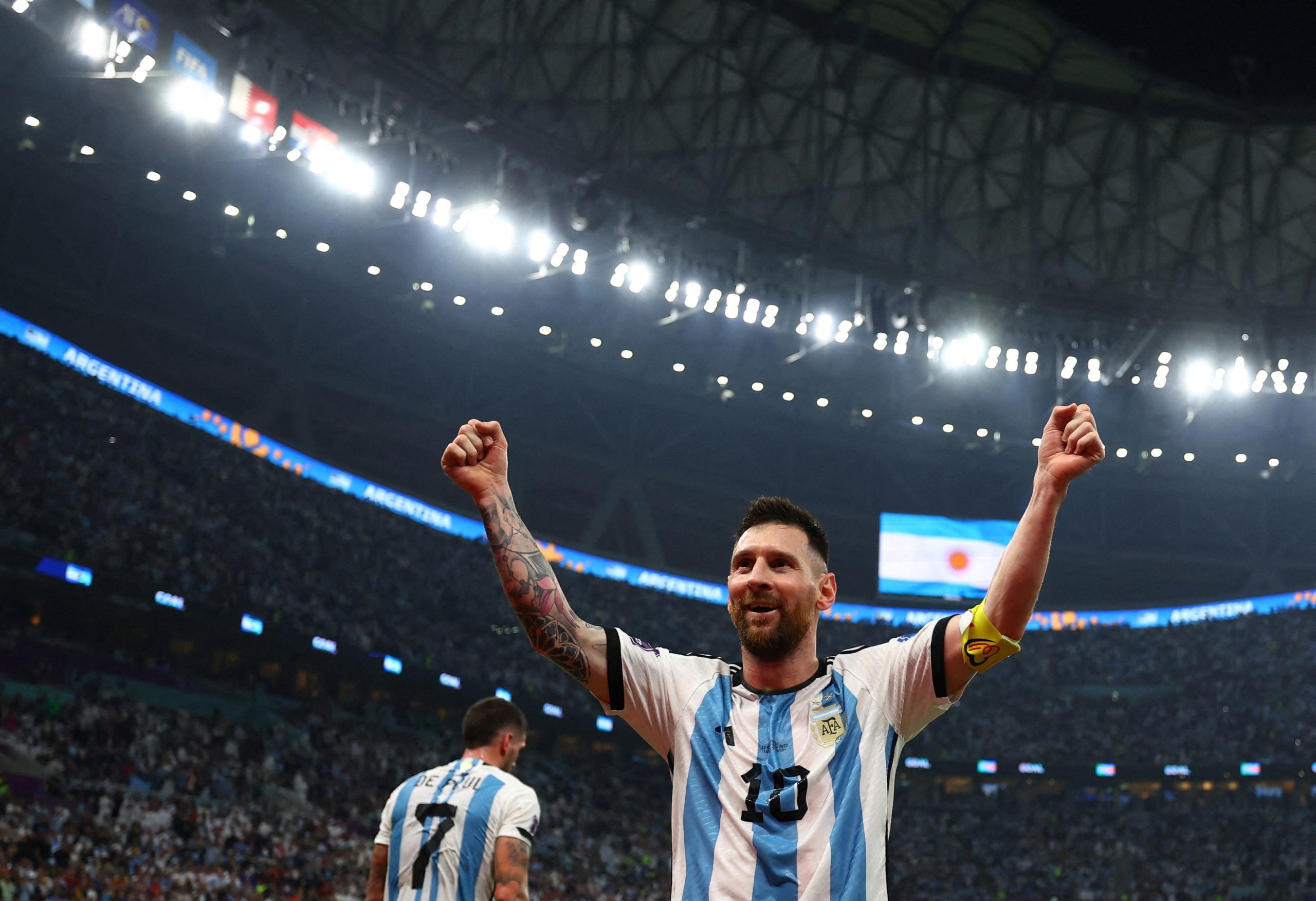 Messi’s World Cup dream alive Argentina cruises past Croatia into final