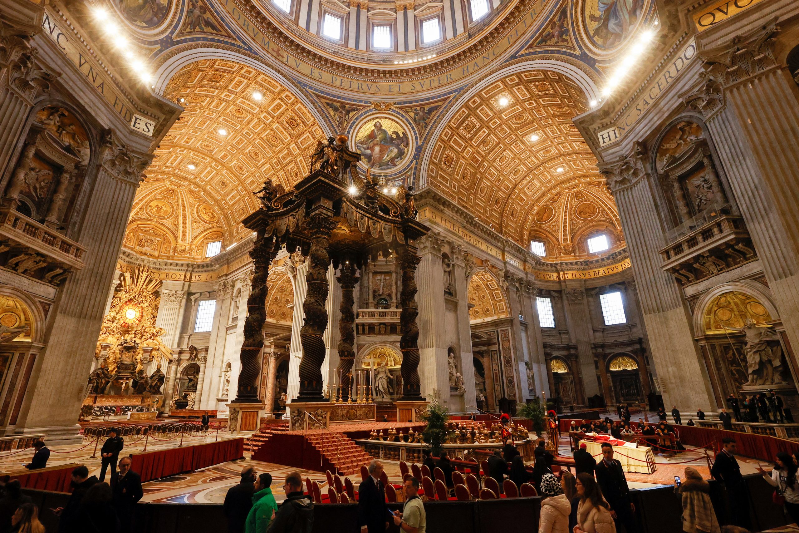 Tens of thousands view body of former Pope Benedict