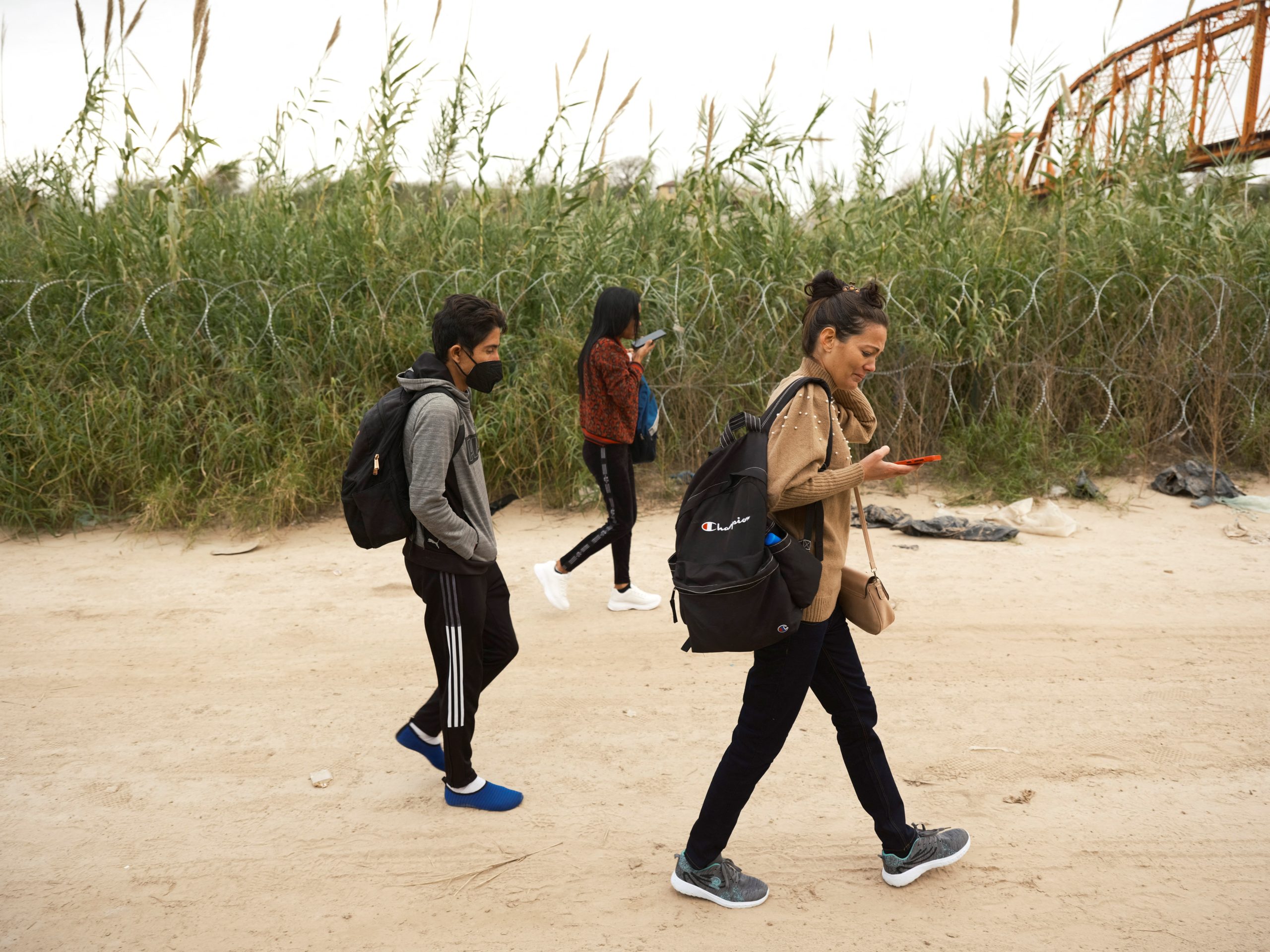 Immigrant influx forces temporary closing of National Park in Florida