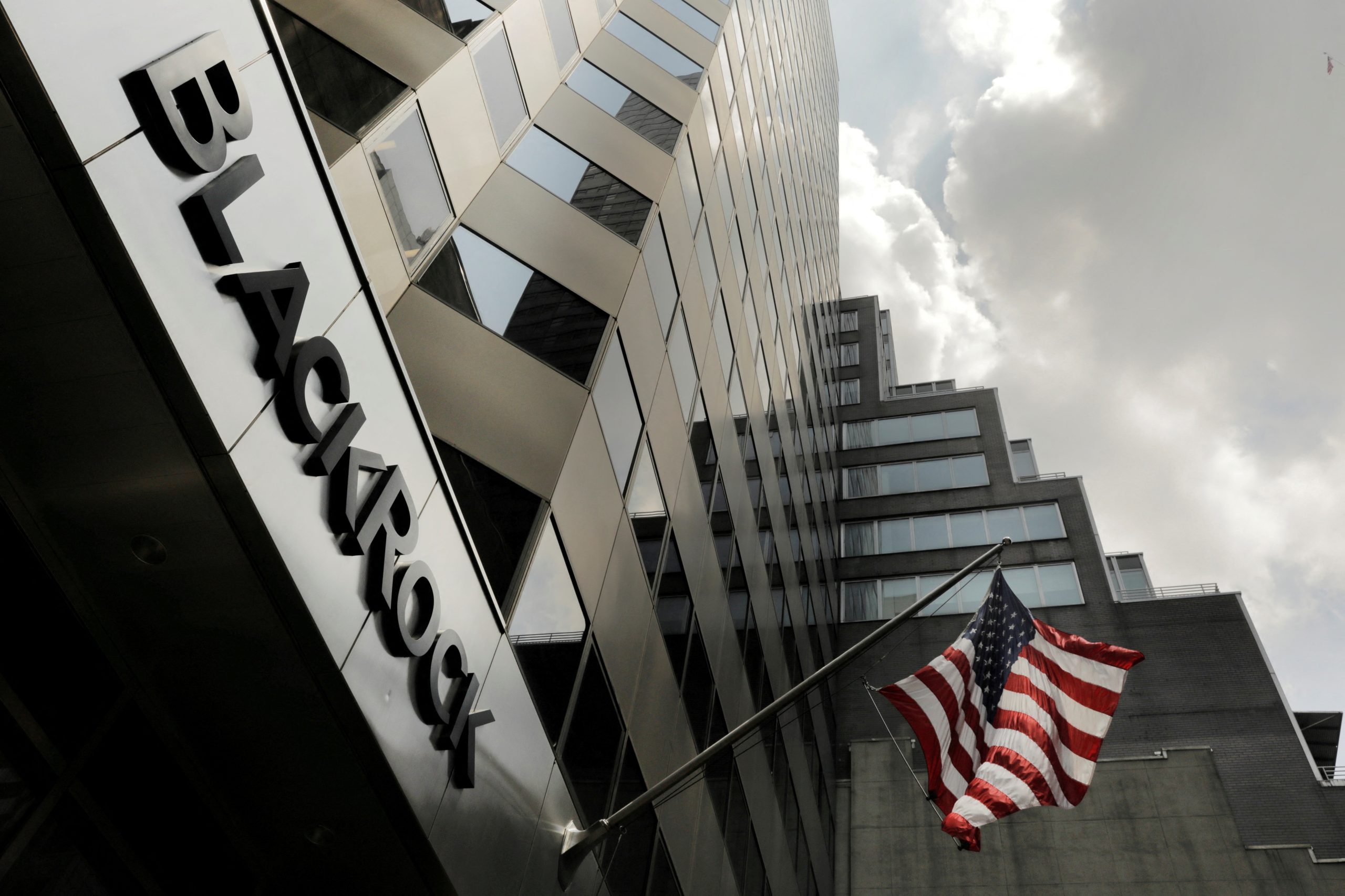 BlackRock to lay off 500 employees following Republican pushback to progressive investing