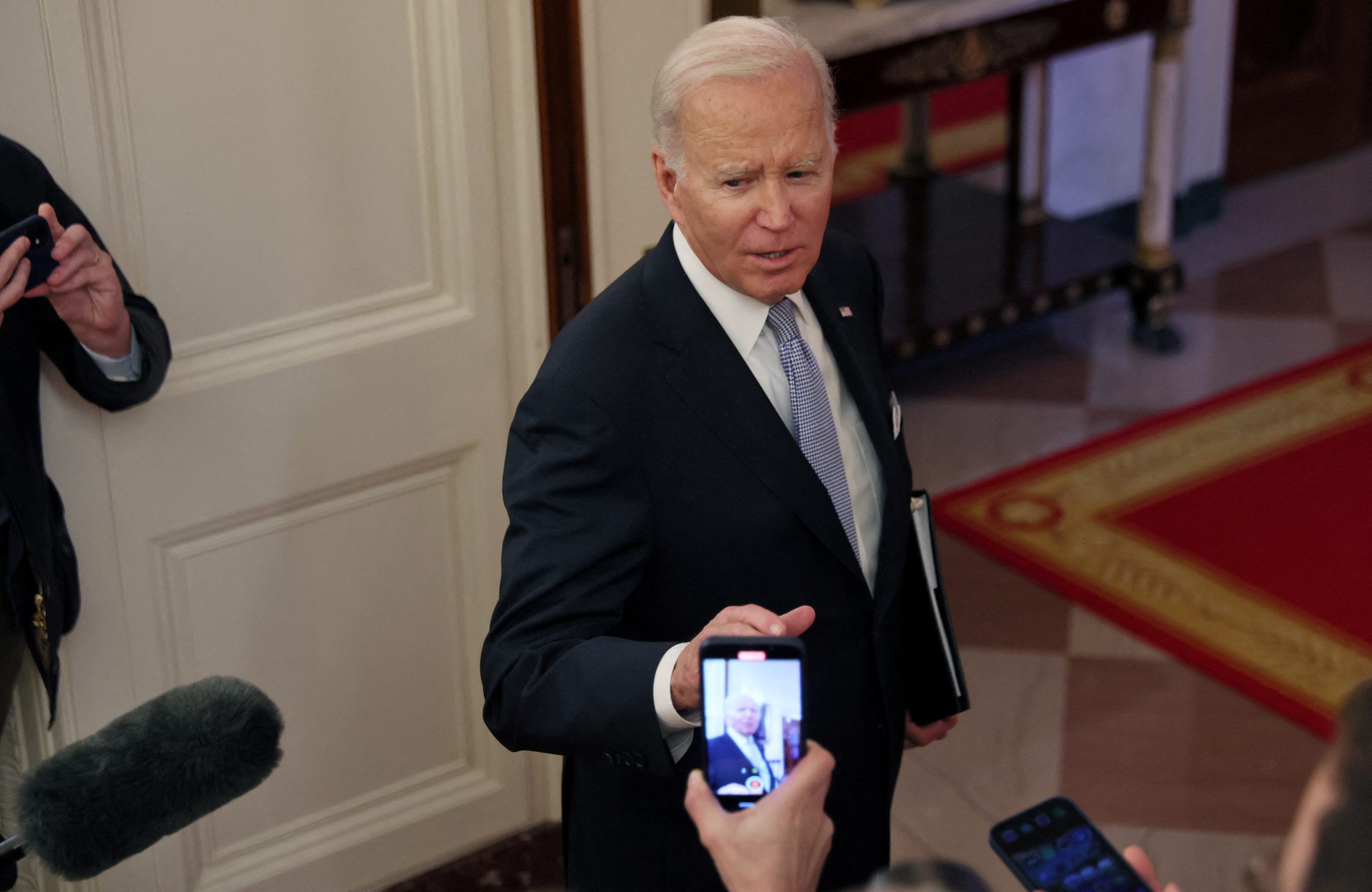 FBI finds more classified items at Biden’s Delaware home, Biden faces criticism from both sides