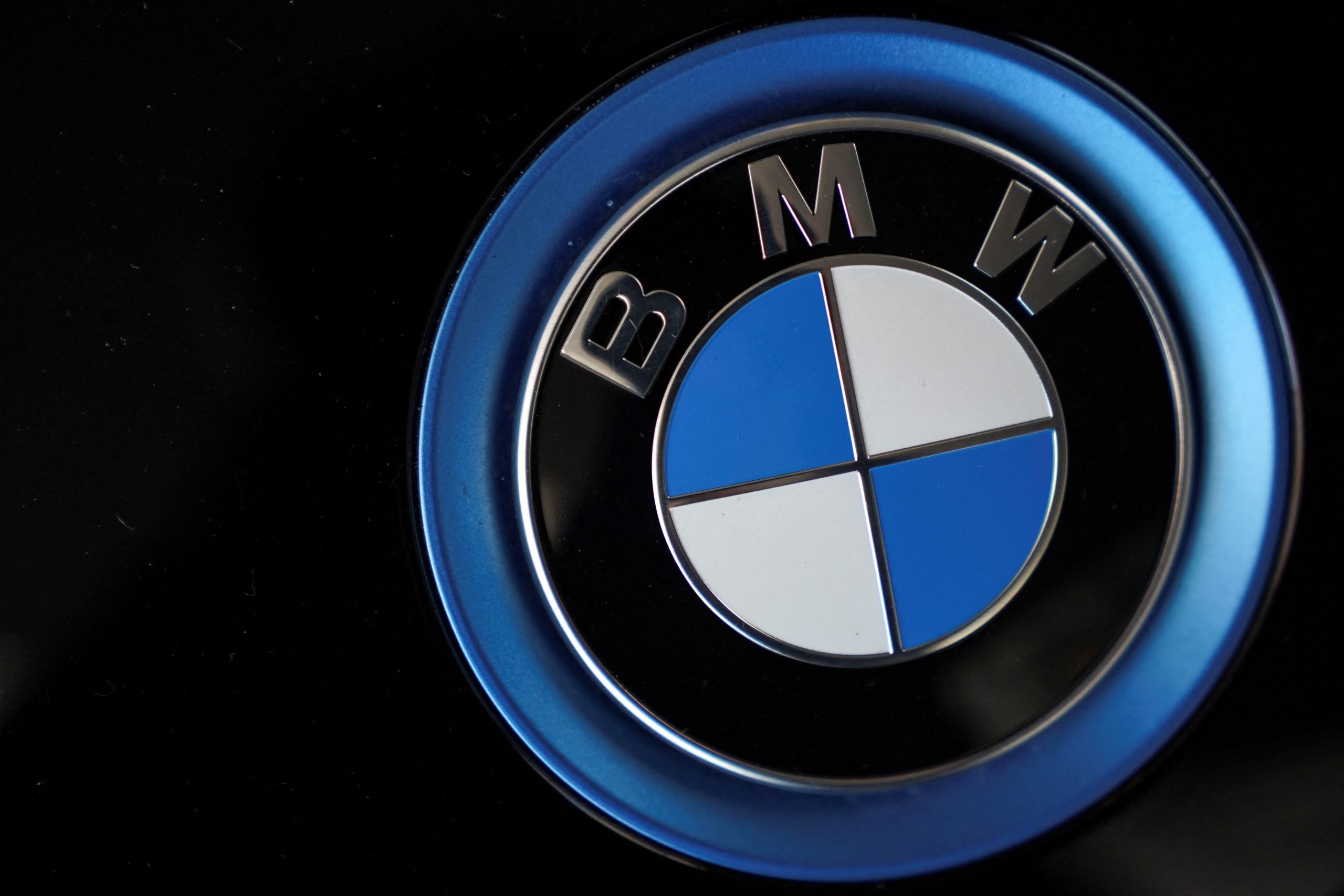 Carmaker BMW to invest around $870 million in Mexico in EV push