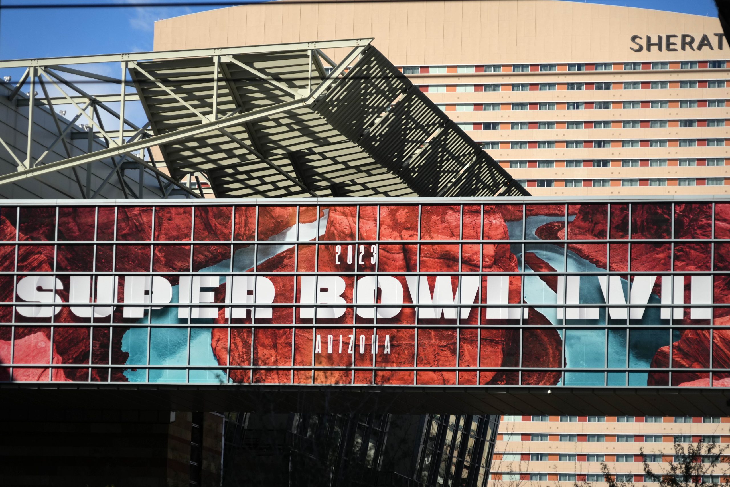 Super Bowl ads return to alcohol and snacks instead of crypto