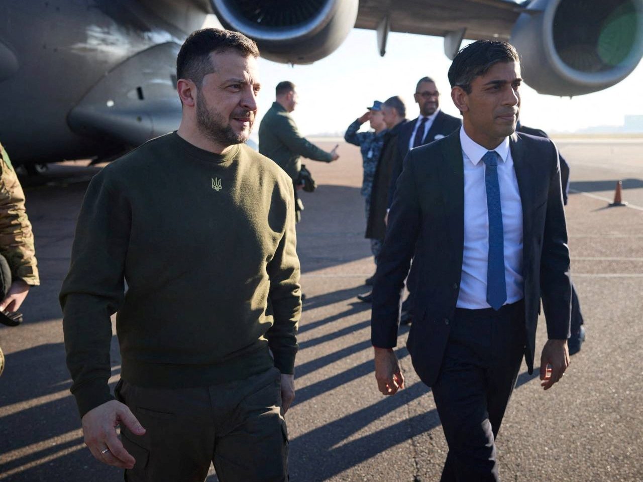 Ukraine update: Zelenskyy arrives in London as UK steps up ‘lethal aid’