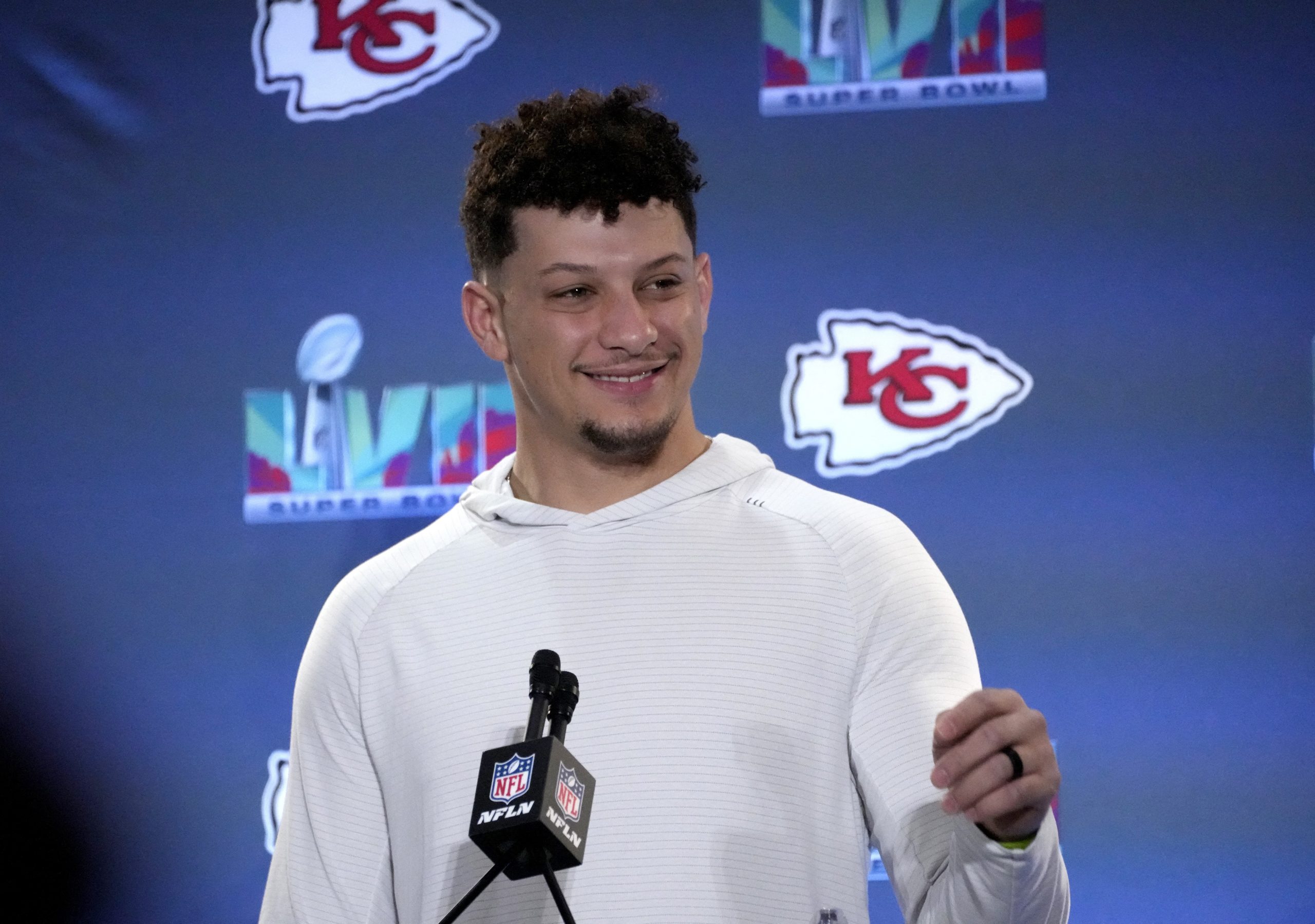 Patrick Mahomes: ‘My Christian faith plays a role in everything that I do’  