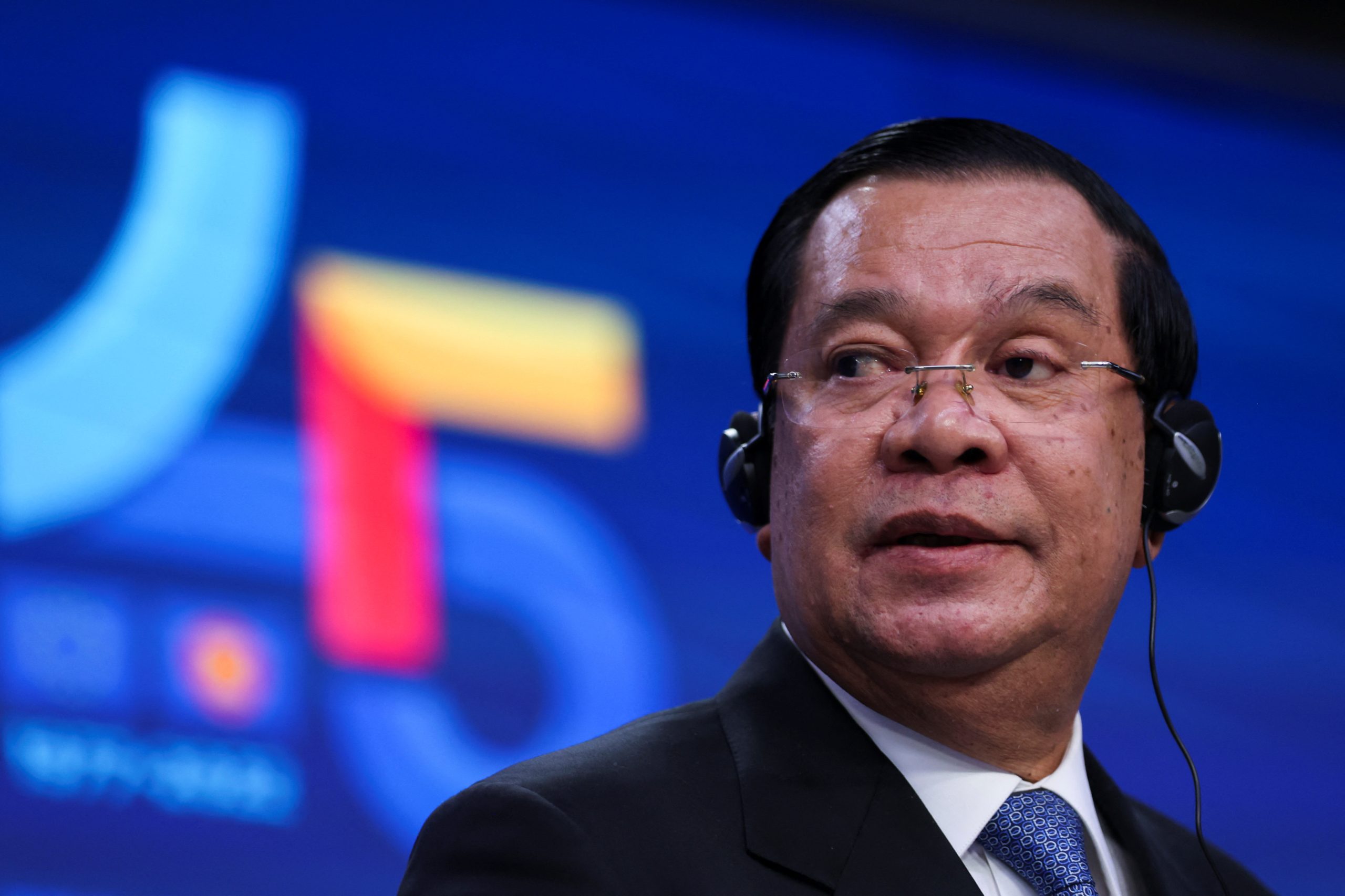 Cambodia’s Hun Sen orders shutdown of last independent local news outlet