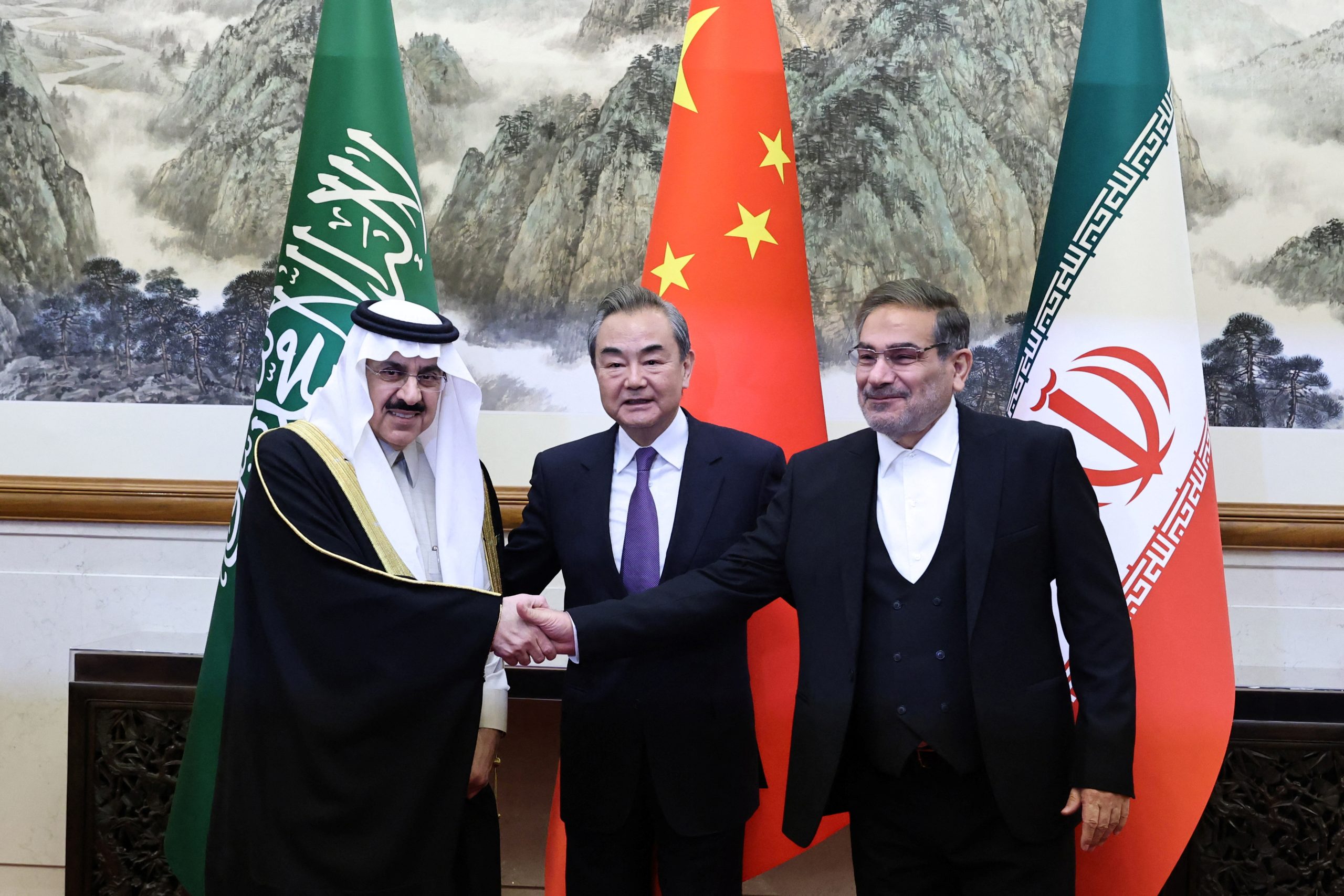 Saudi Arabia might be big winner in US-China feud