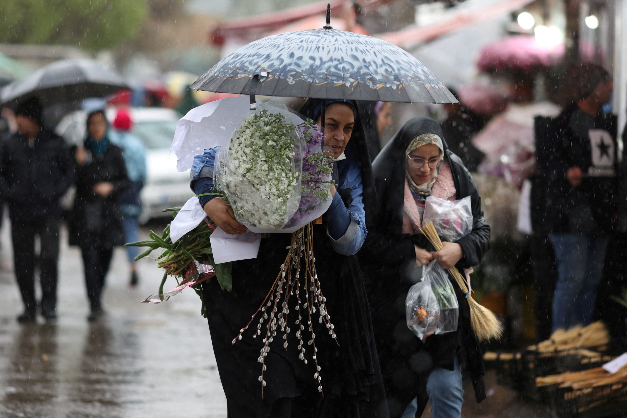 Iran installs cameras in public places to identify, penalize unveiled women