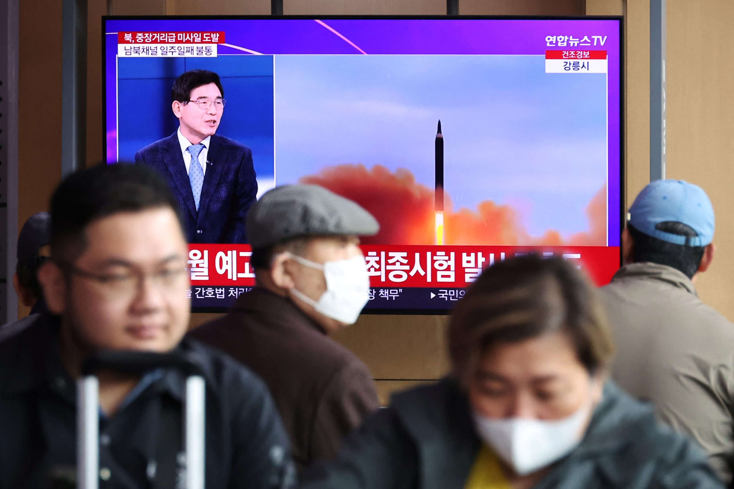 North Korea launches new type of ballistic missile, causing panic in Japan