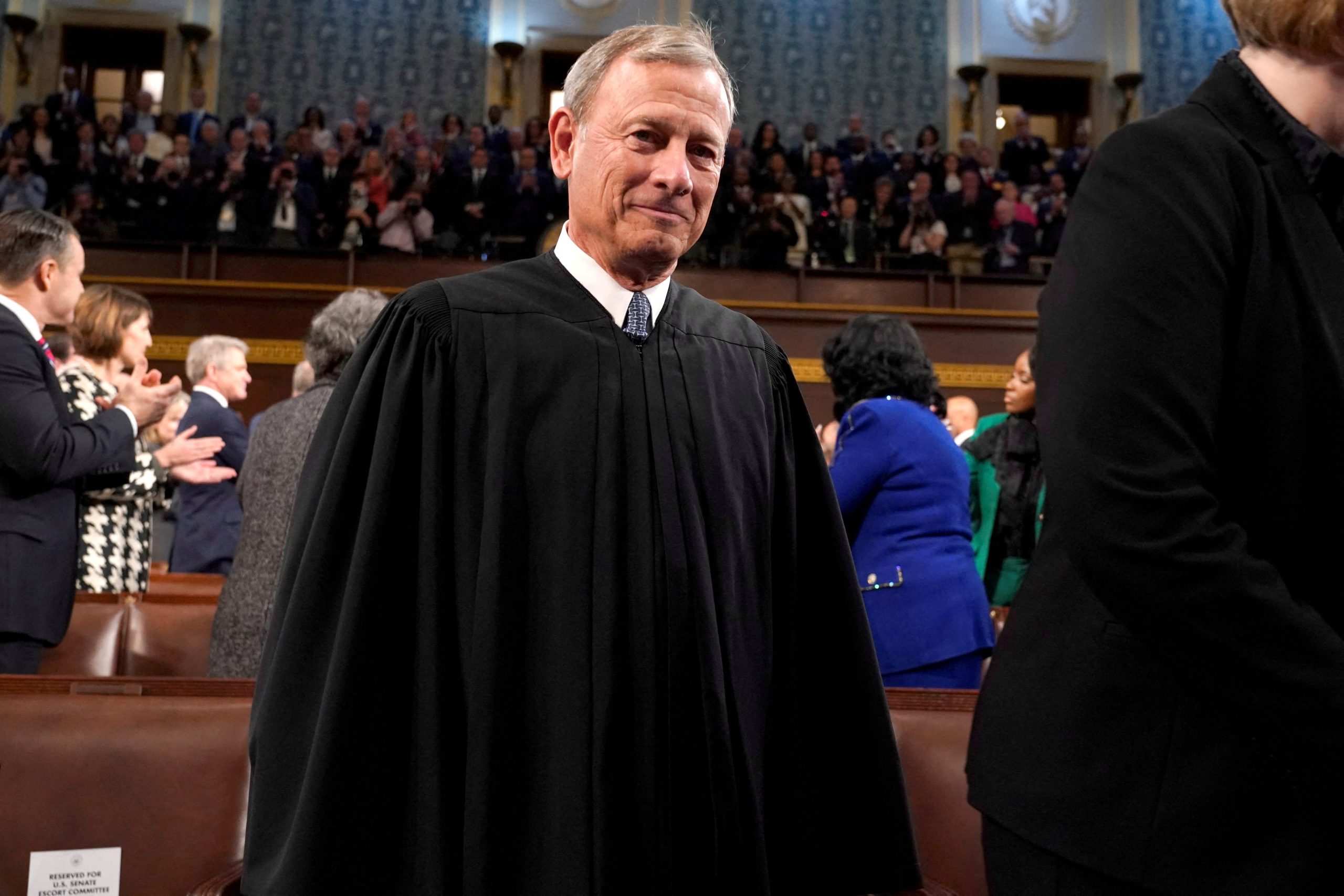 Chief Justice Roberts snubs Senate Judiciary request