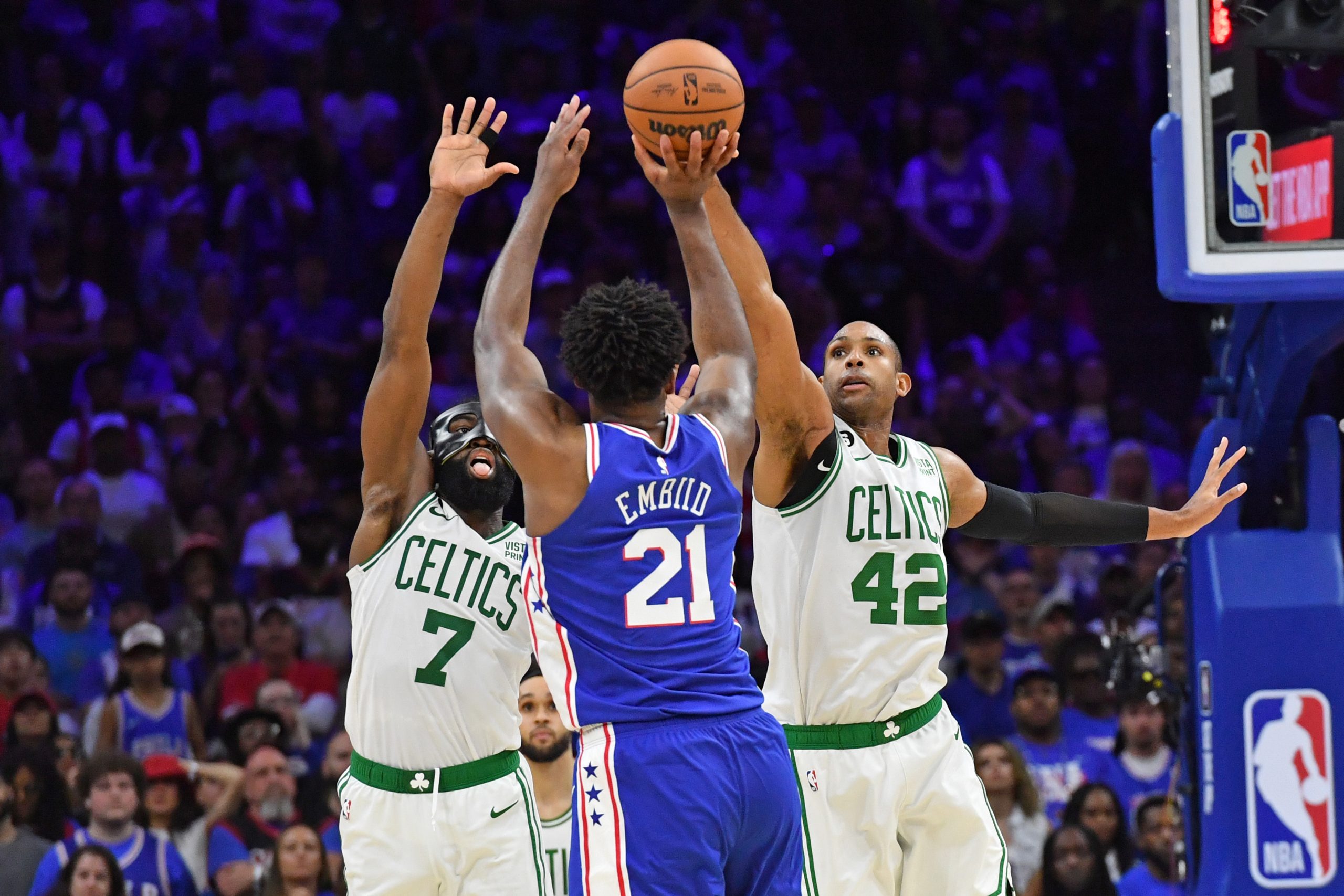 NBA: Sixers win to bump series up to 3-2