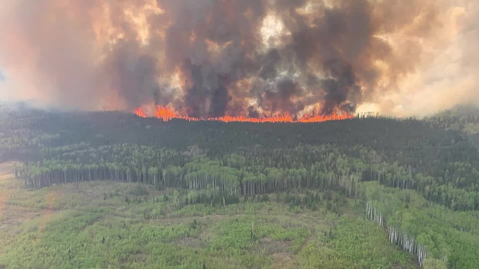 Canada’s Alberta faces more wildfires amid hot, dry weather