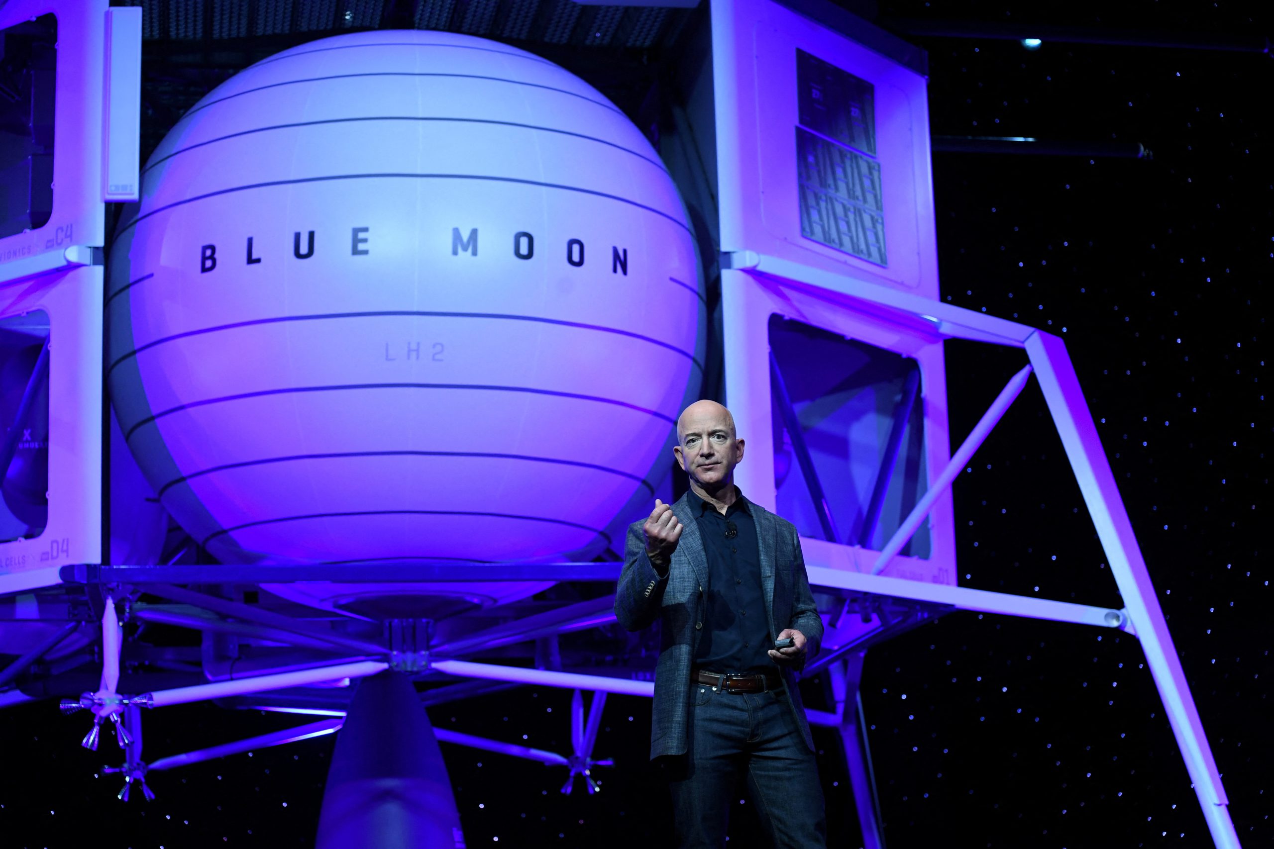 Bezos’ Blue Origin wins NASA contract to build astronaut lunar lander