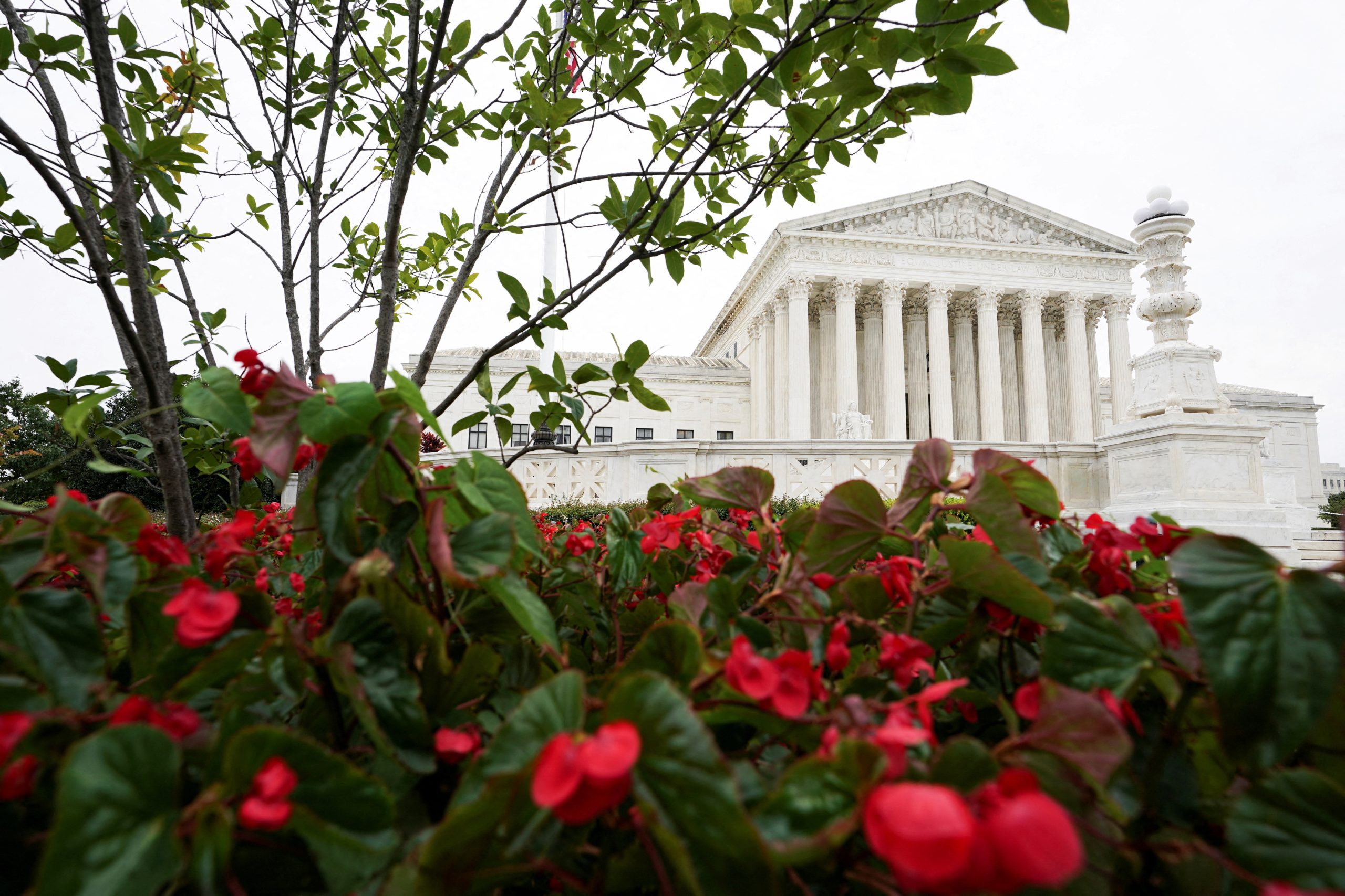 Supreme Court rolls back EPA authority