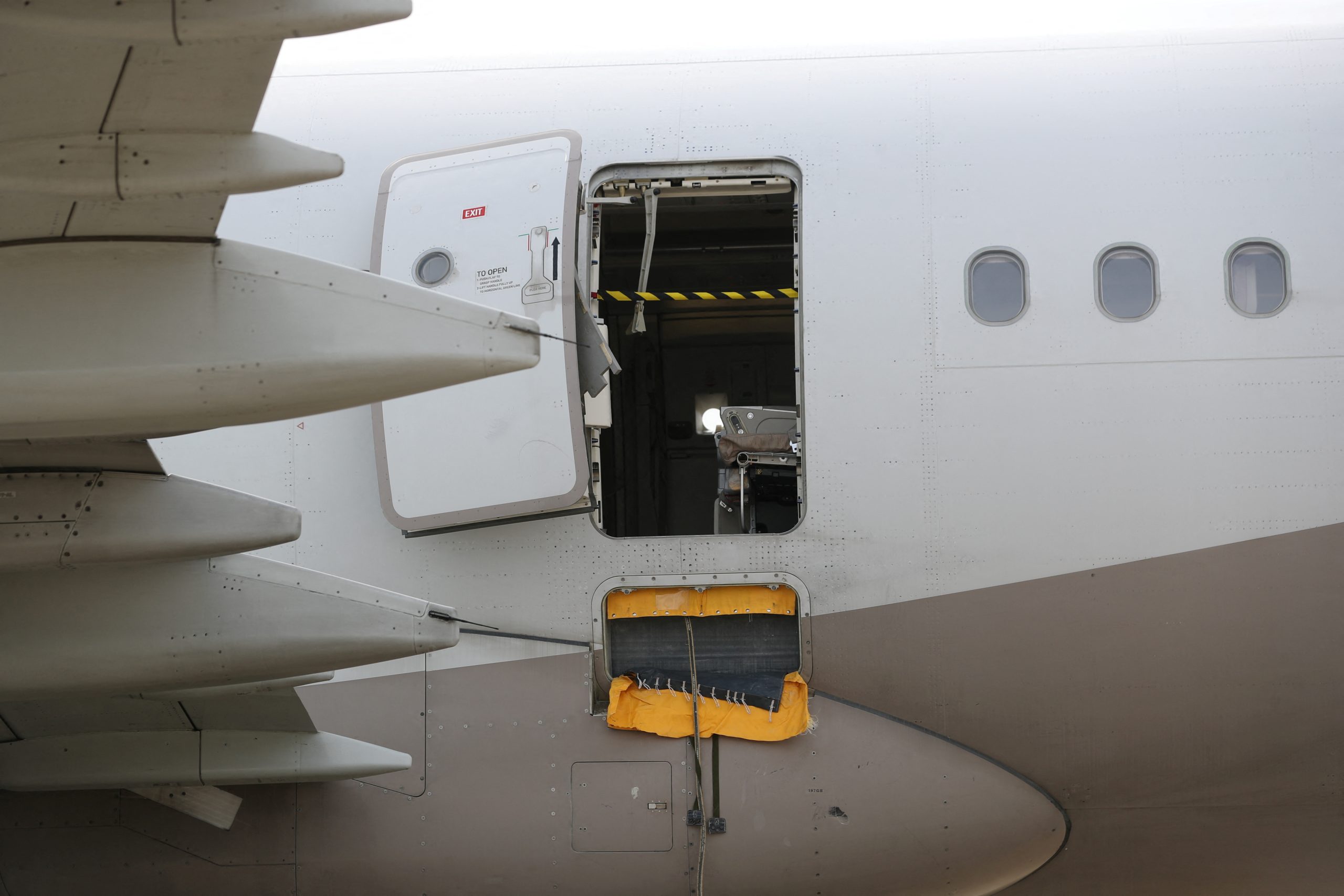 Man who opened Asiana plane door in mid-air tells police he was “uncomfortable”