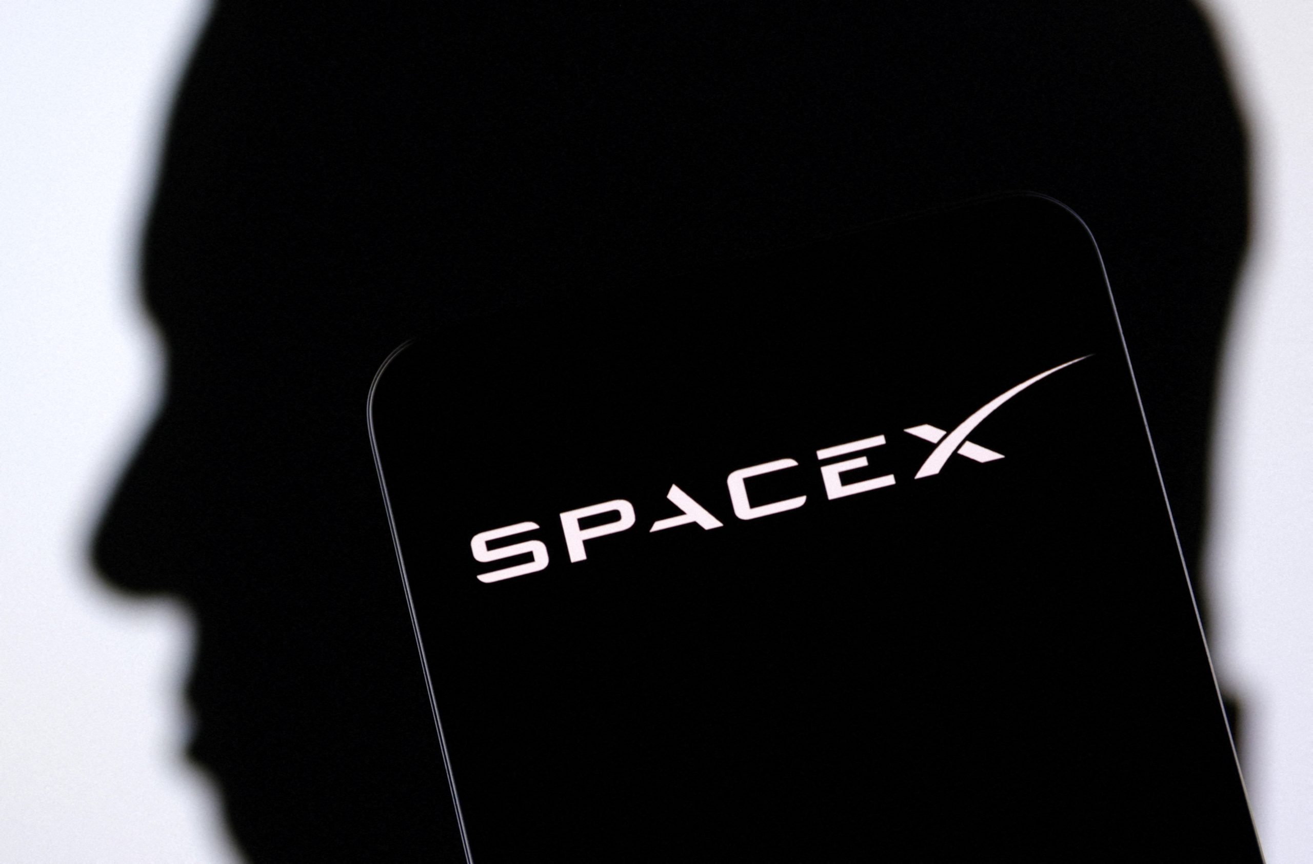 DOJ sues SpaceX over possible discriminatory hiring process