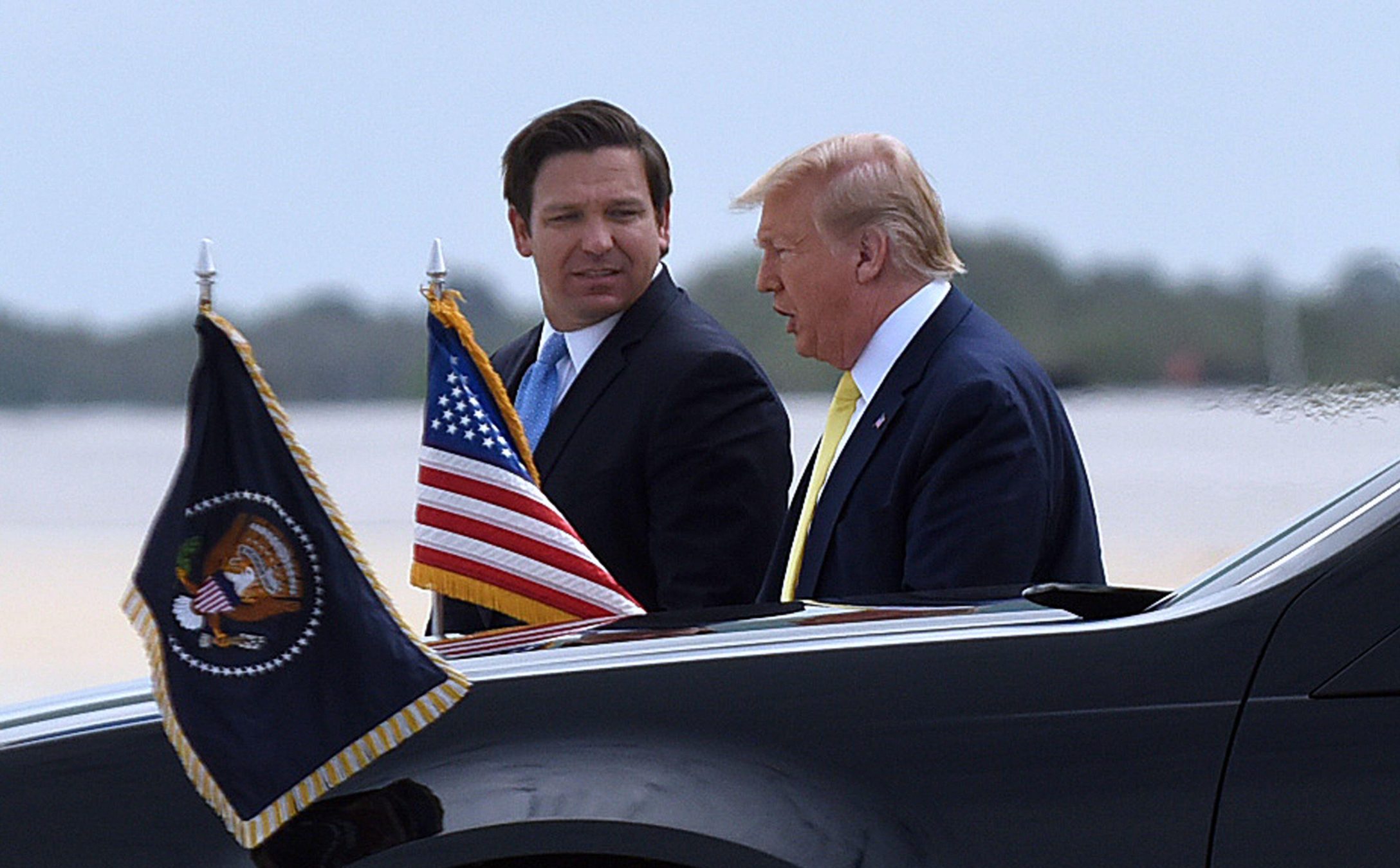 2024 GOP speculation grows after Trump, DeSantis hold separate rallies