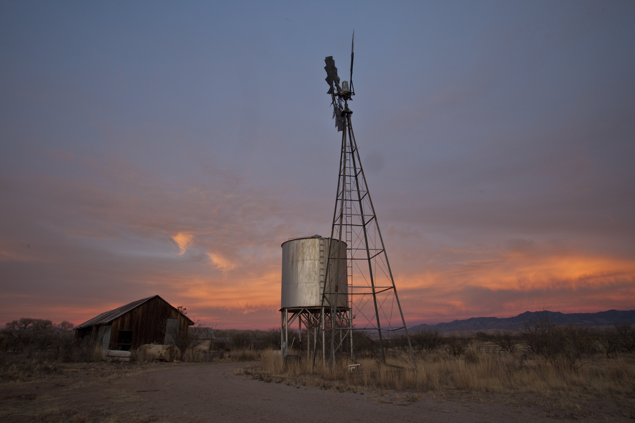 Arizona rancher pleads not guilty to killing illegal immigrant