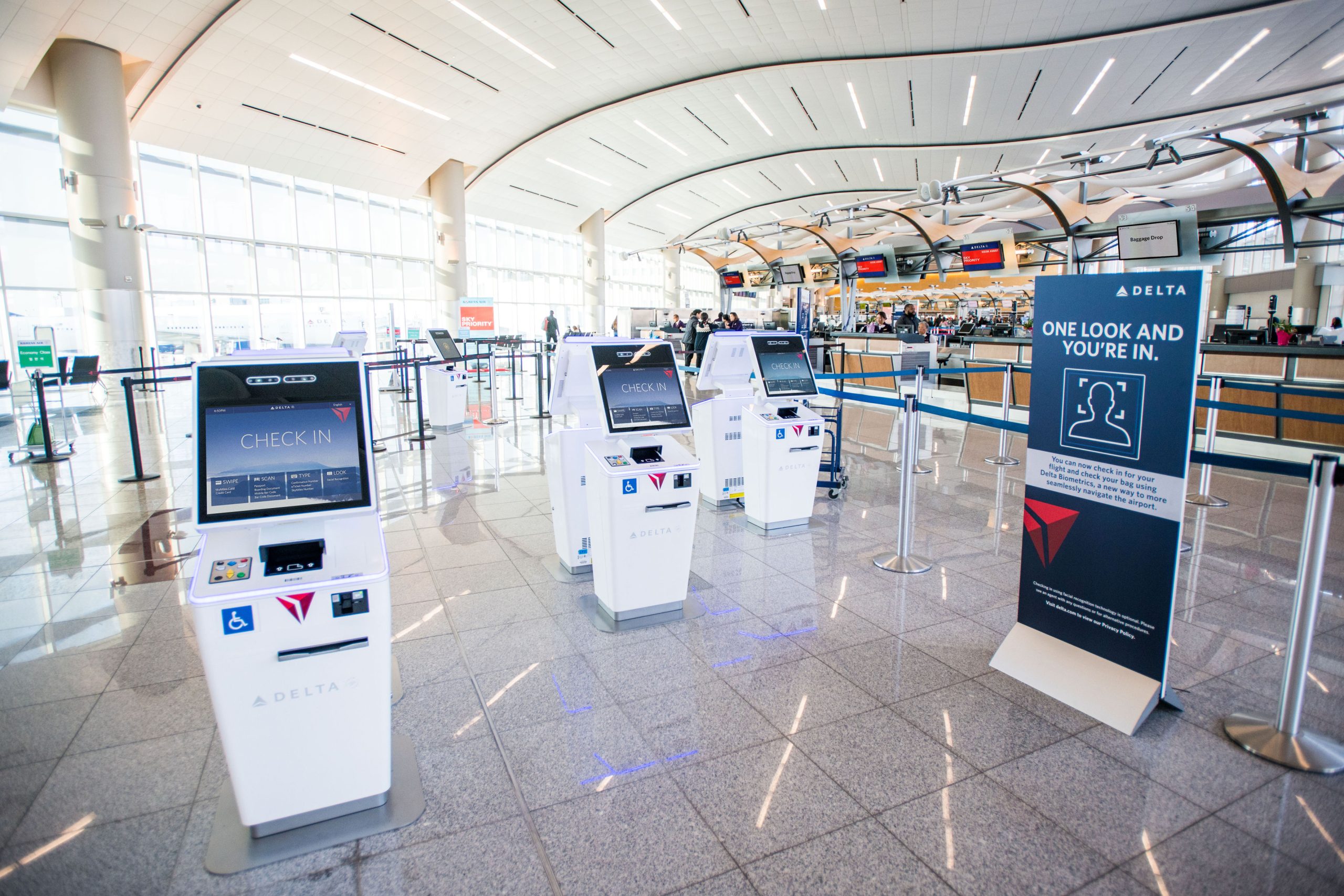 Airport facial recognition tech could soon take off with your privacy 