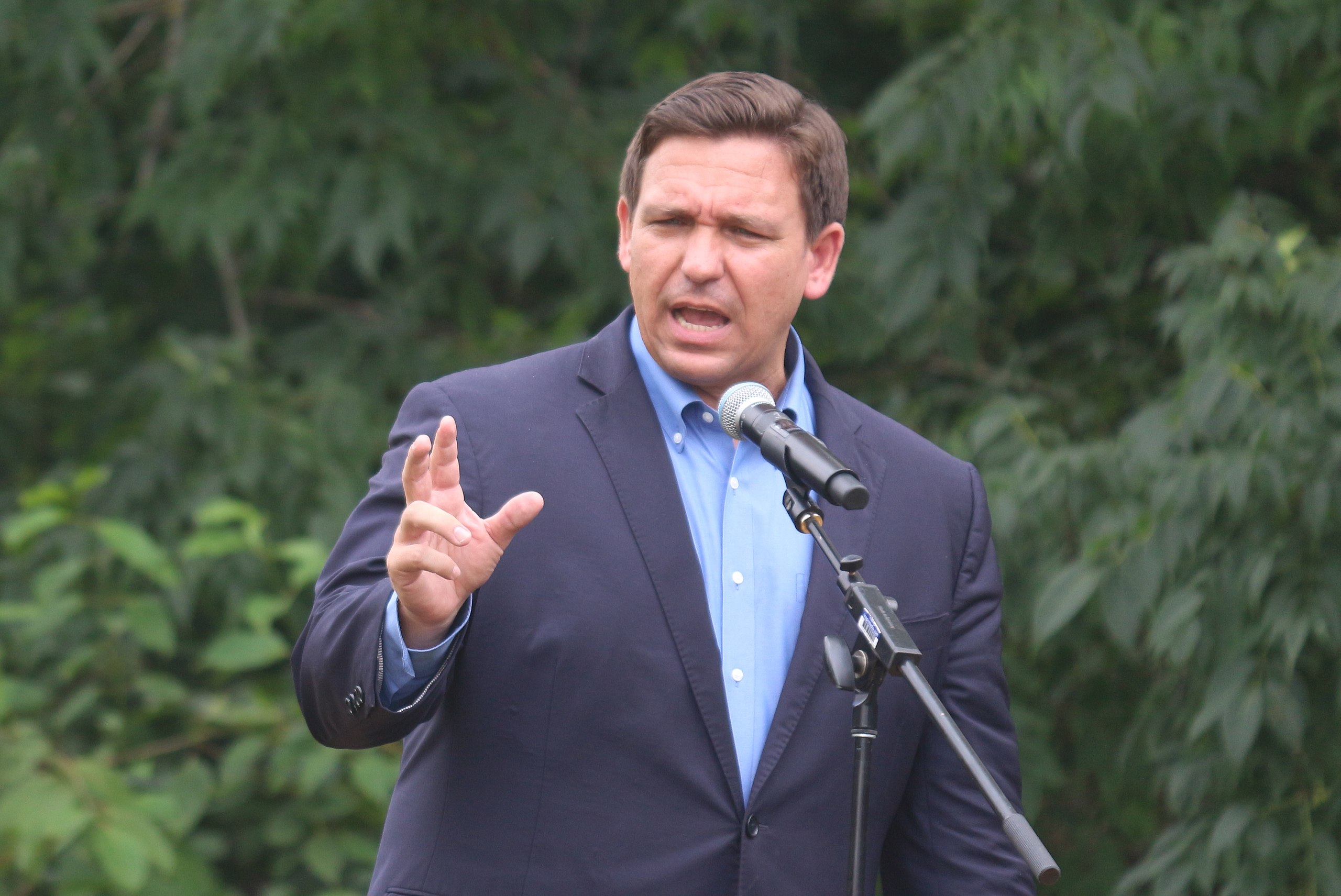 Florida Gov. DeSantis proposes new immigration policy to fight border crisis