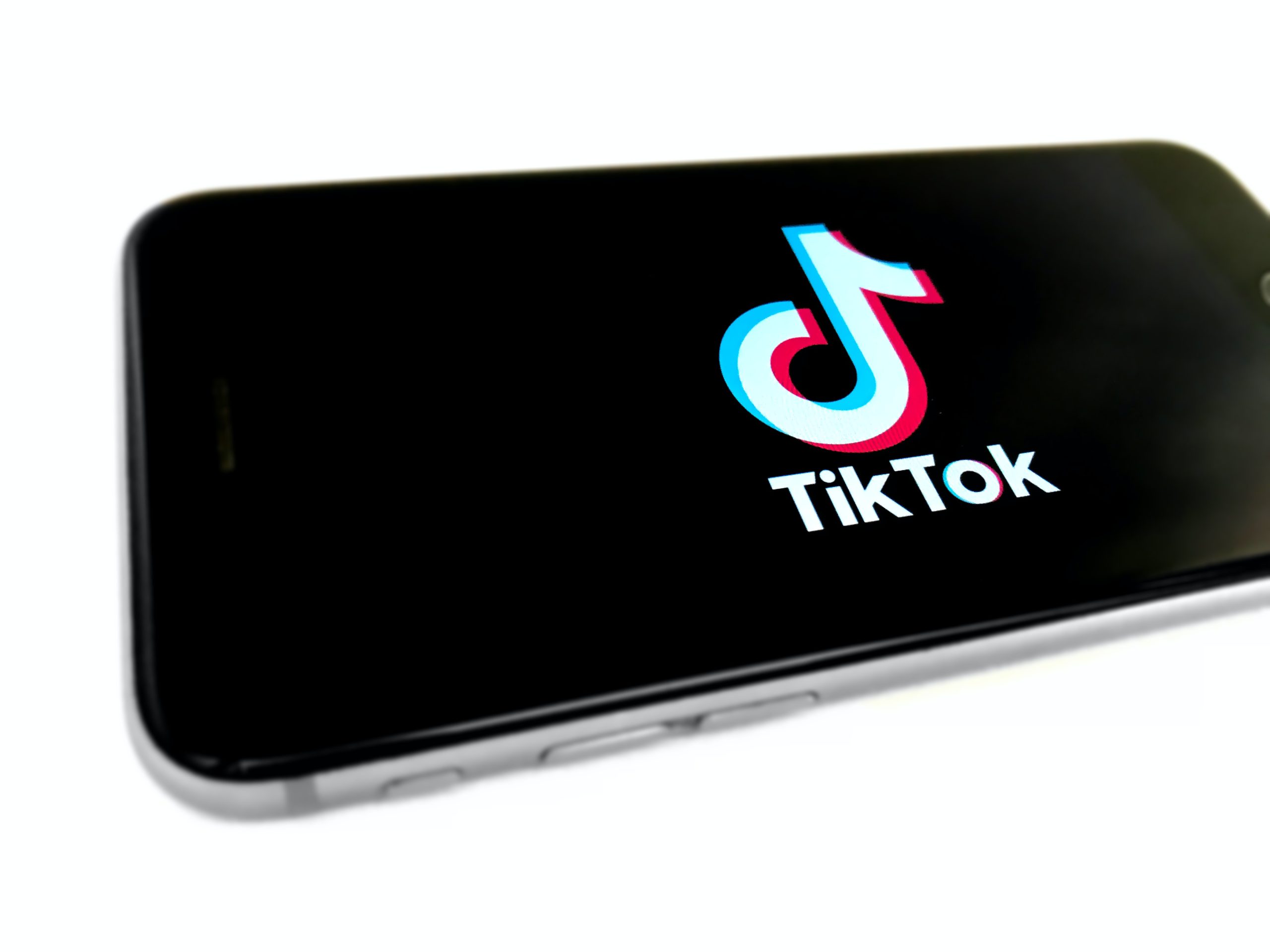 Bipartisan calls intensify for TikTok ban