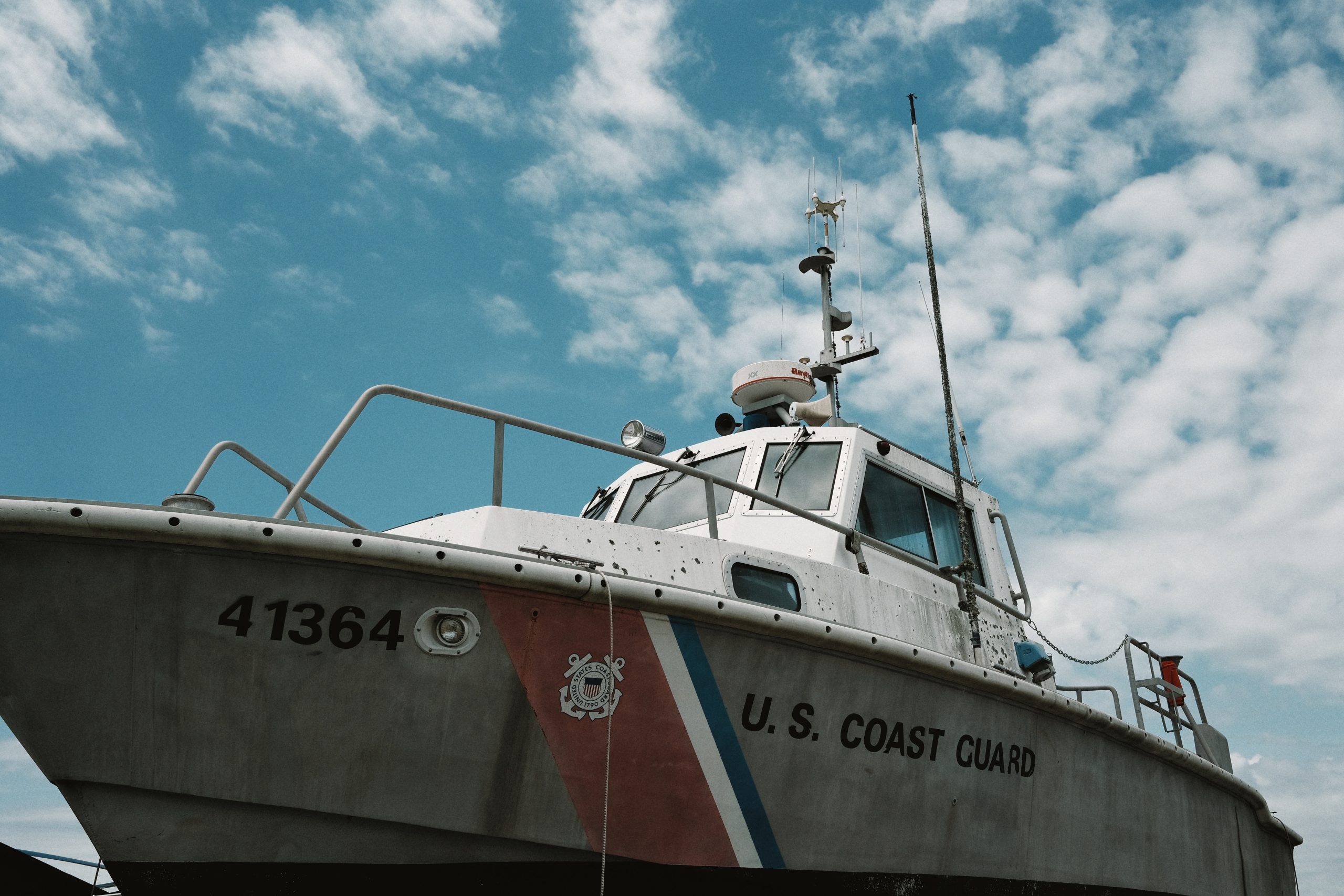 U.S. Coast Guard seeks bigger role in searching, boarding vessels in Pacific