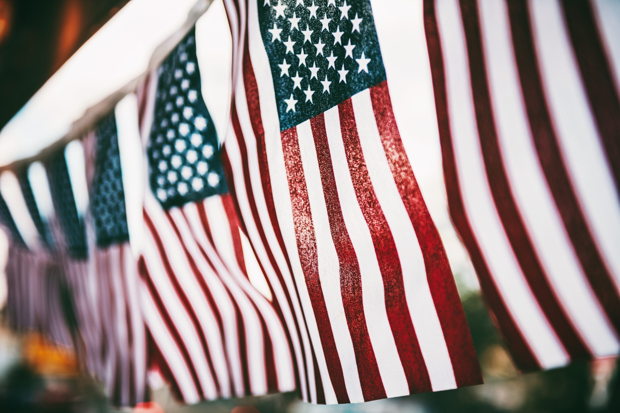 Importance of faith and patriotism plummets among Americans – poll