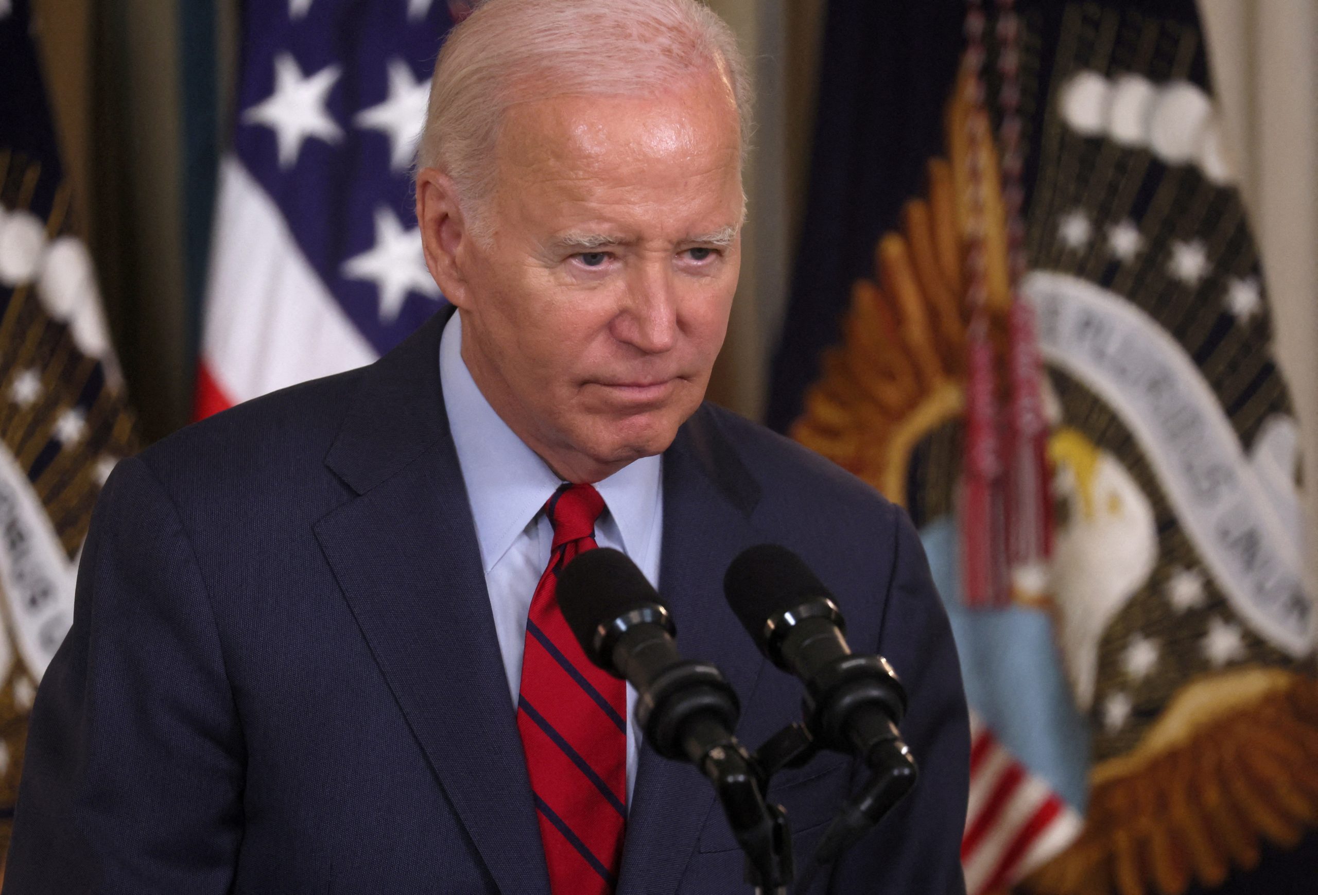 Biden team works to reverse low approval for 2024