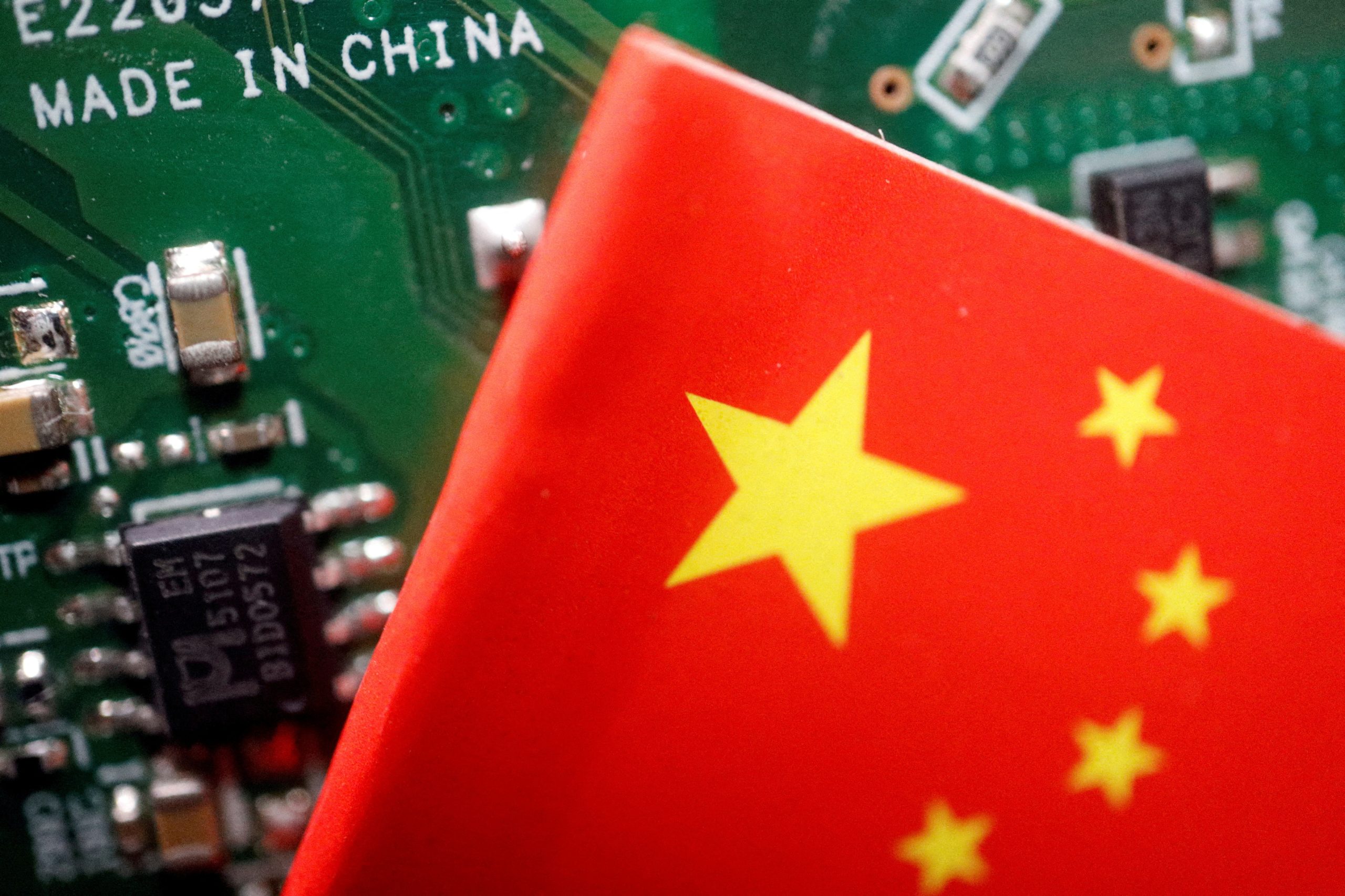 U.S. limits advanced AI chip exports to China