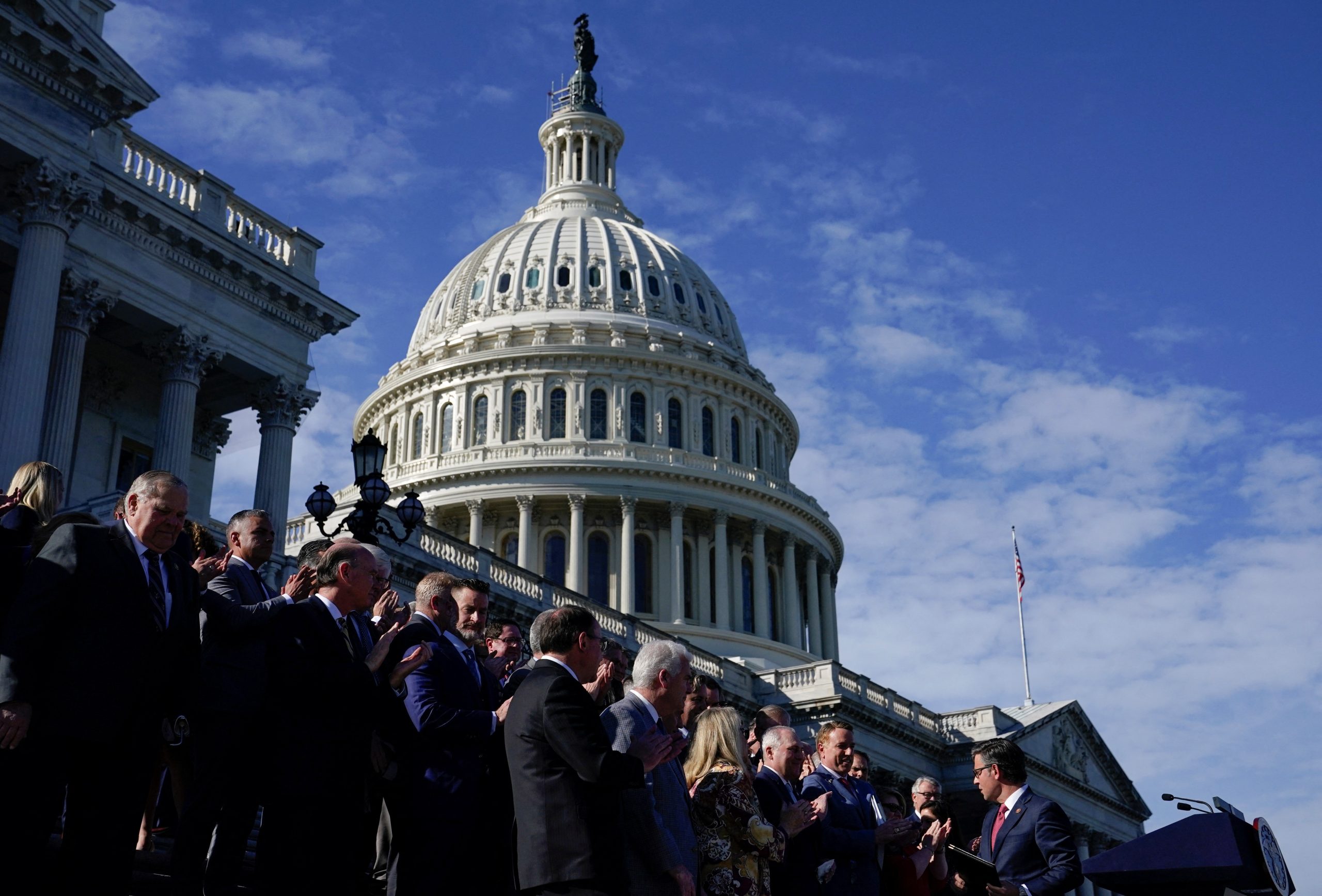 House approves pro-Israel resolution